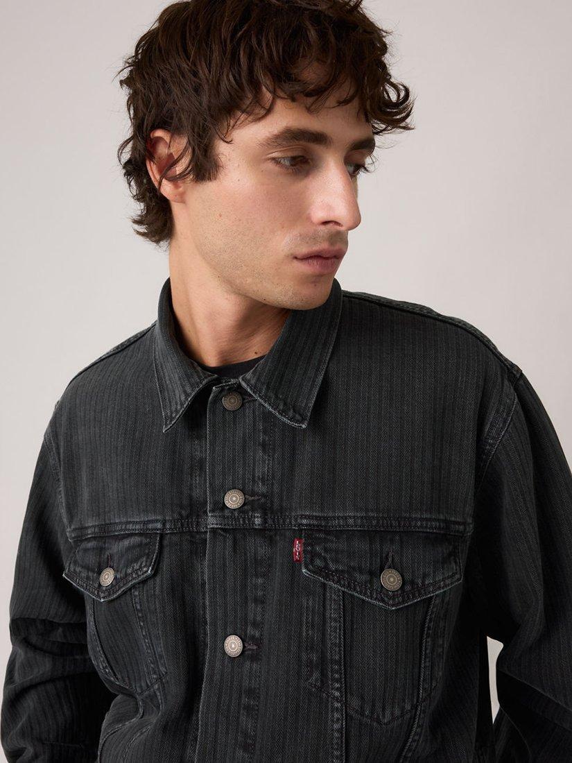 Product image 3 of 4, which shows Levi's Relaxed Trucker Jacket, Onyx, S