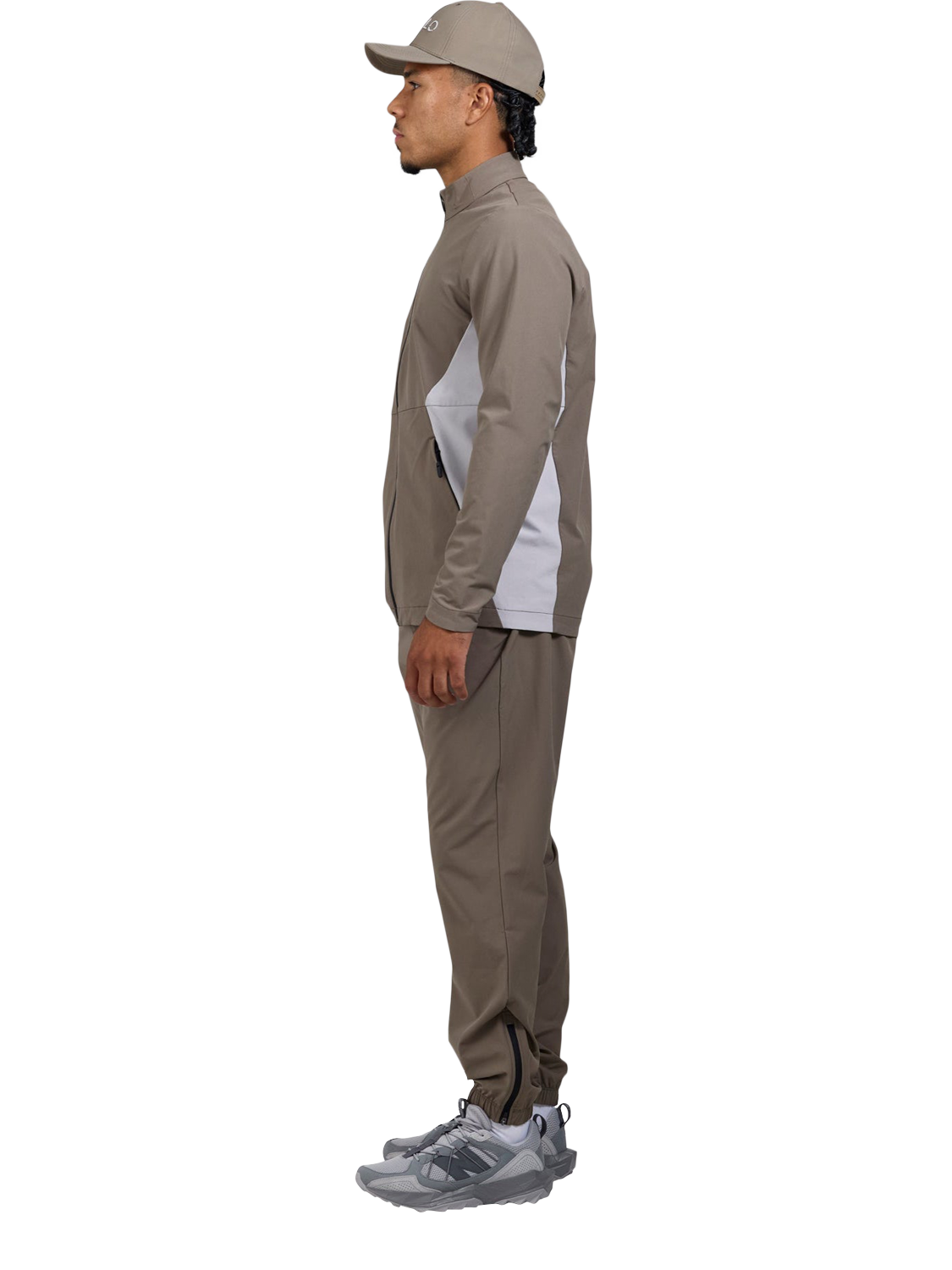 Product image 2 of 6, which shows REFLO Adda Lightweight Zip Jacket, Dolomite Brown, XXXL