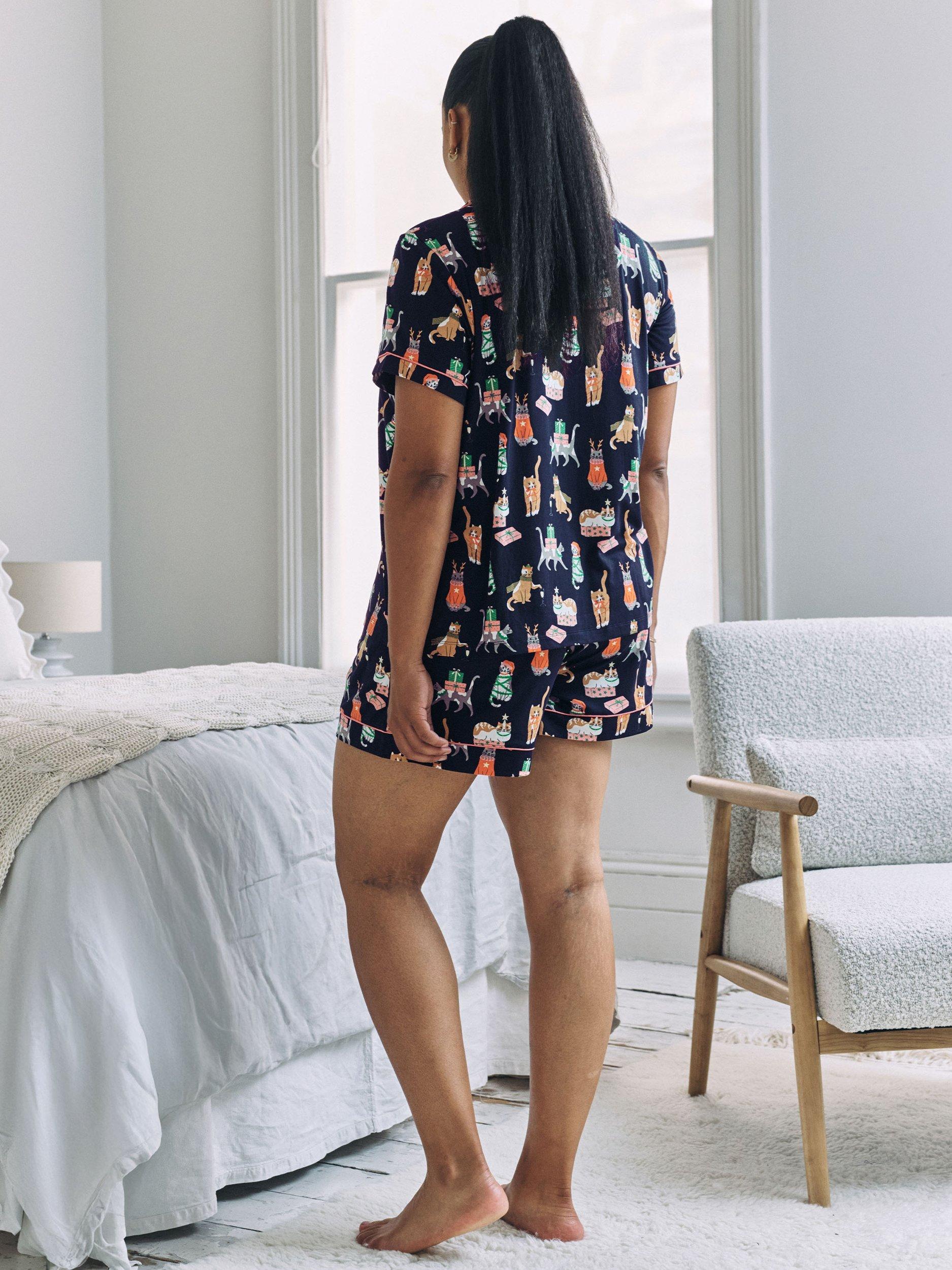Product image 8 of 8, which shows Chelsea Peers Christmas Cats Button Through Short Pyjama Set, Navy, 10
