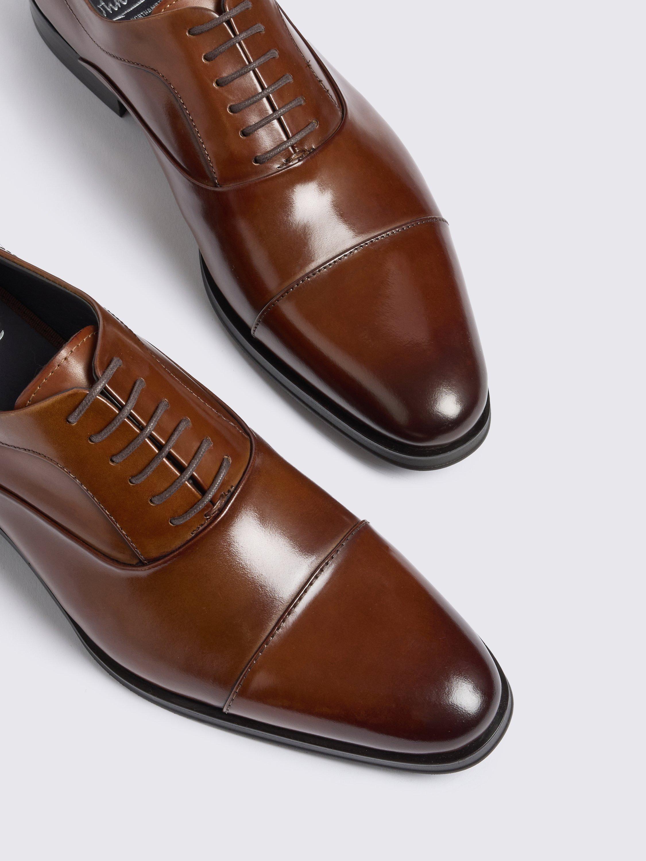 Product image 4 of 4, which shows Moss John White Guildhall Brown Oxford Shoes, Tan, 6
