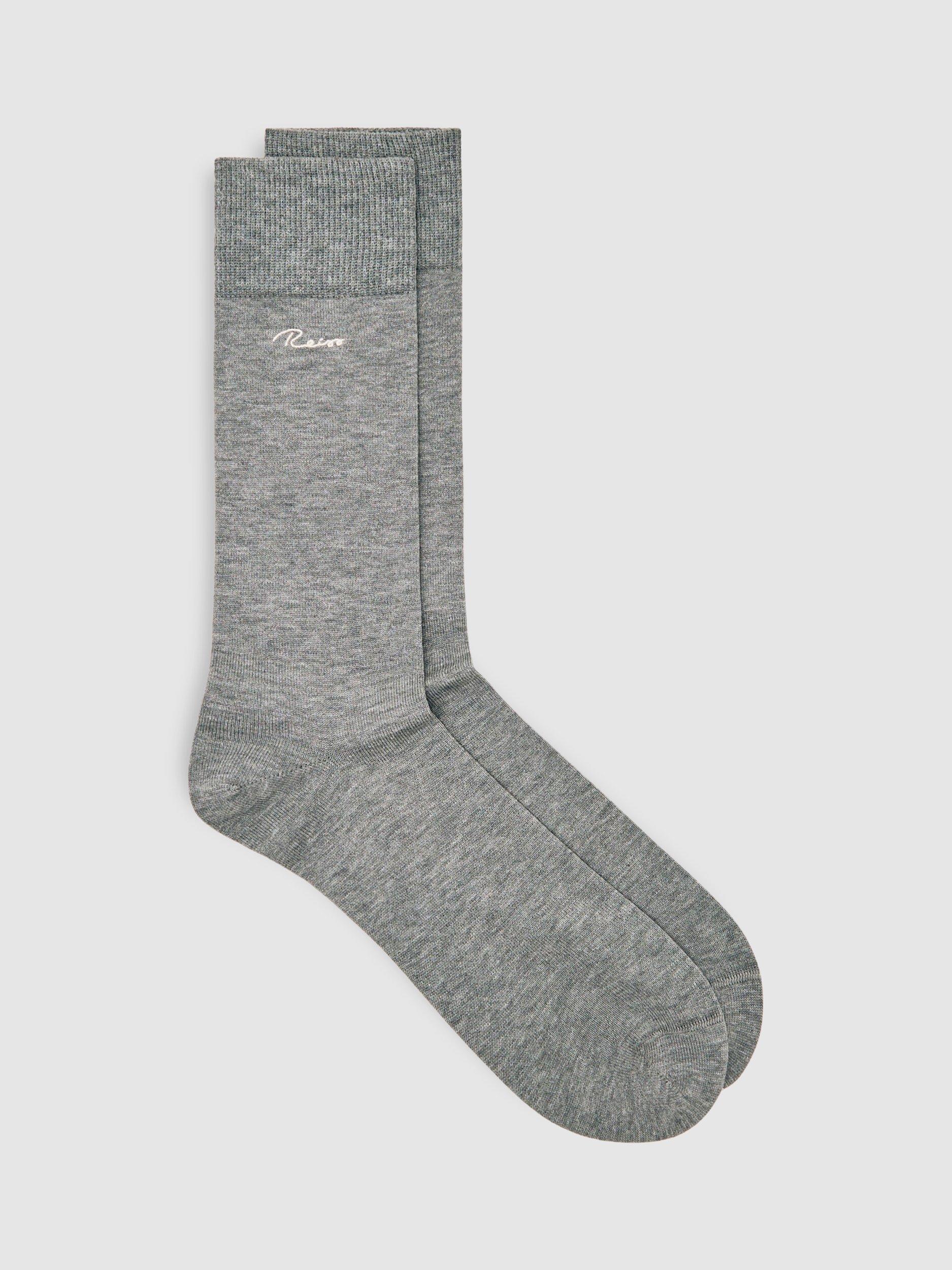 Product image 1 of 3, which shows Reiss Milo Socks, Soft Grey, S-M