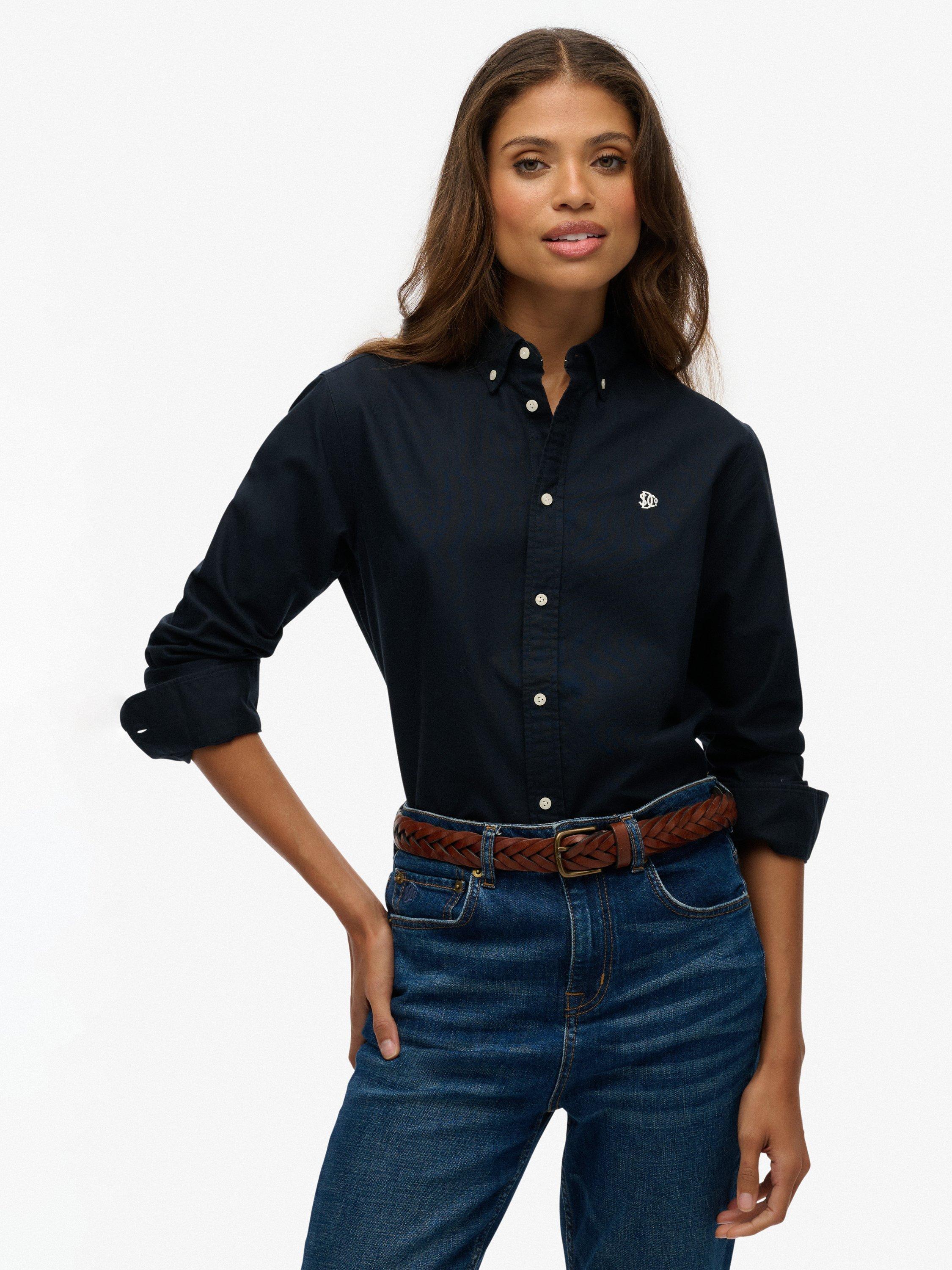 Product image 1 of 11, which shows W Shirt