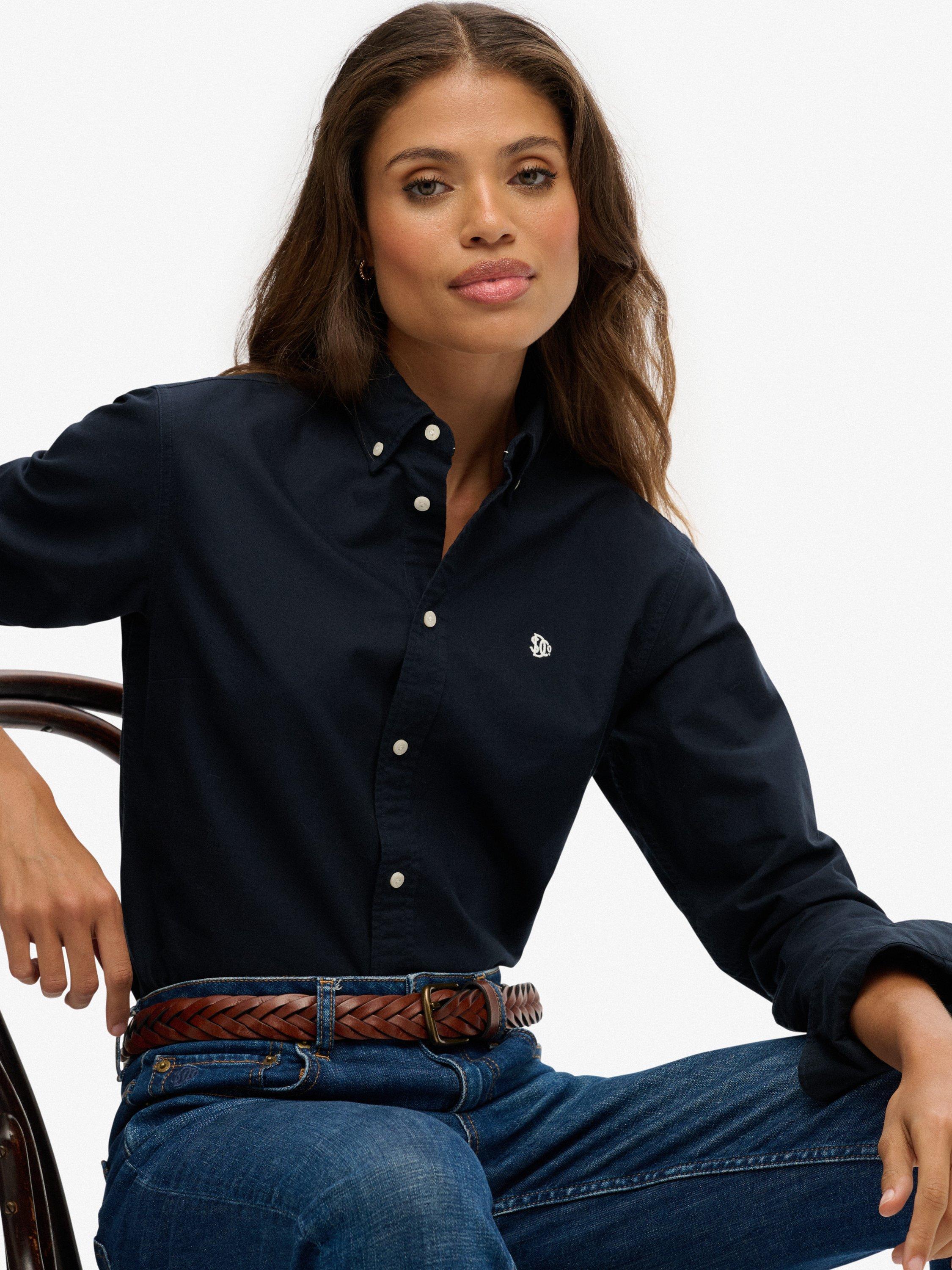 Product image 4 of 11, which shows W Shirt