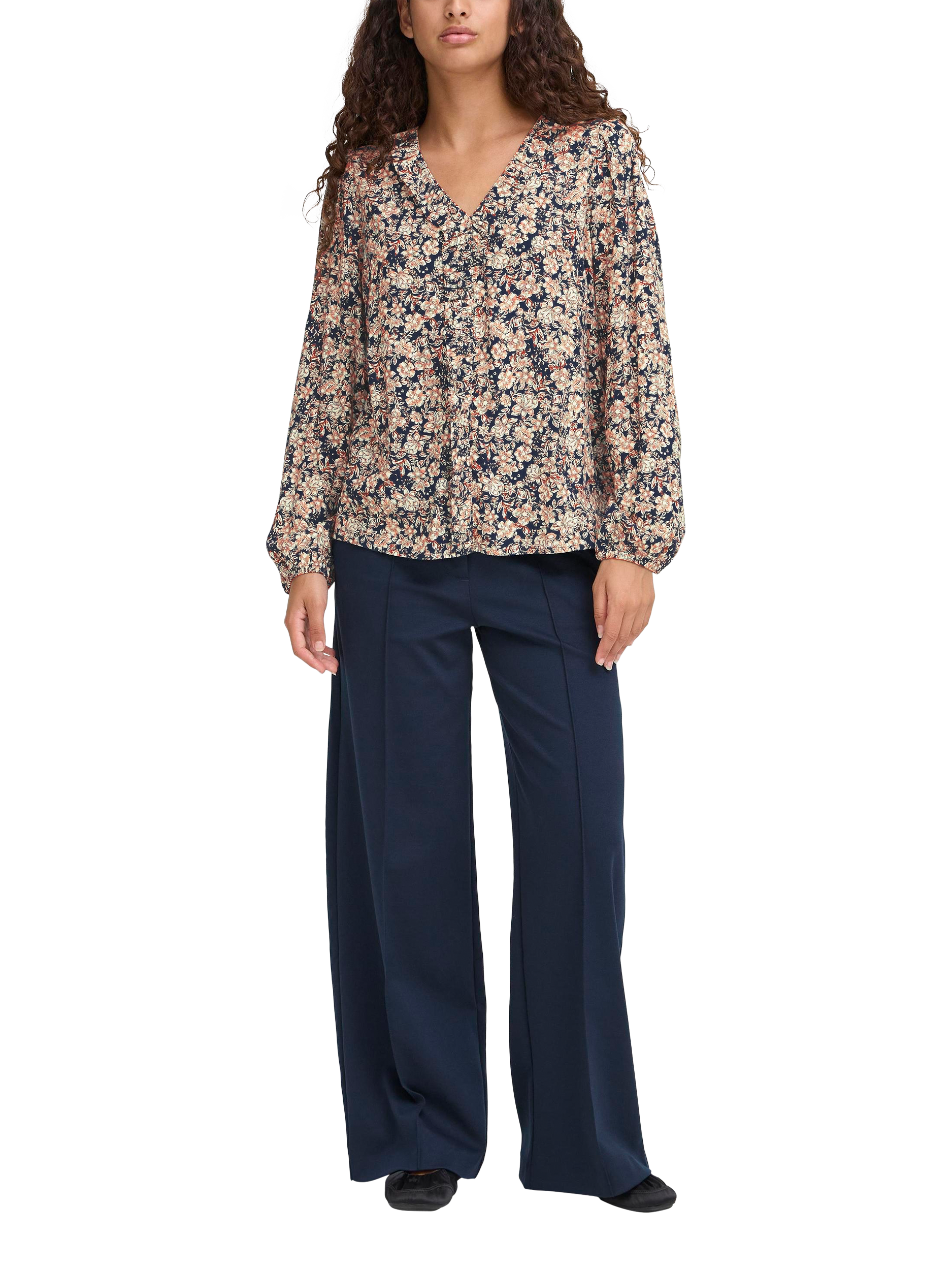 Product image 3 of 7, which shows ICHI Vera Floral Blouse, Vintage Blue, 8