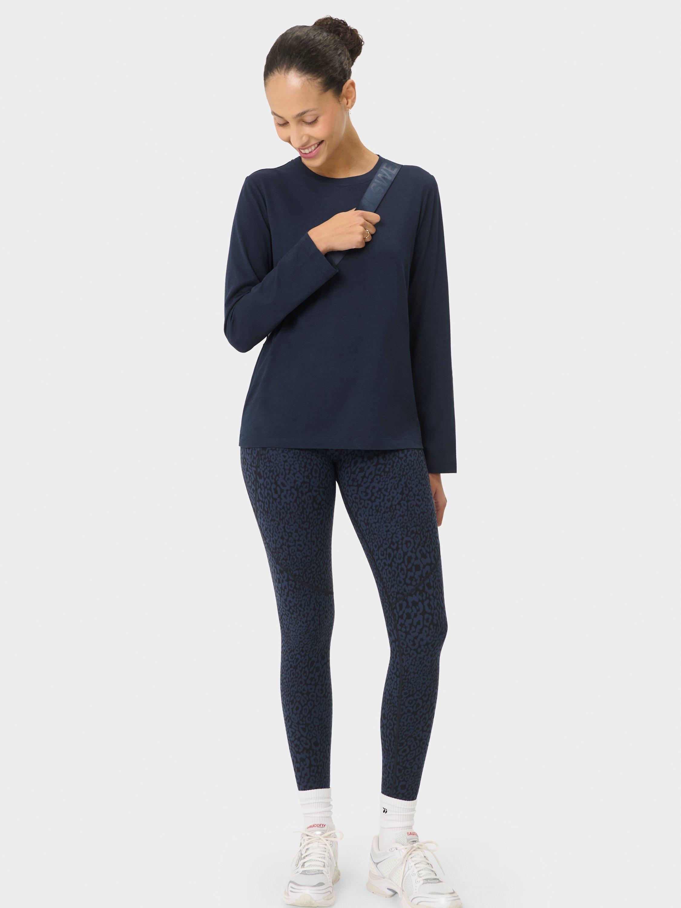 Product image 2 of 11, which shows SB9690_4274 BLMI XS