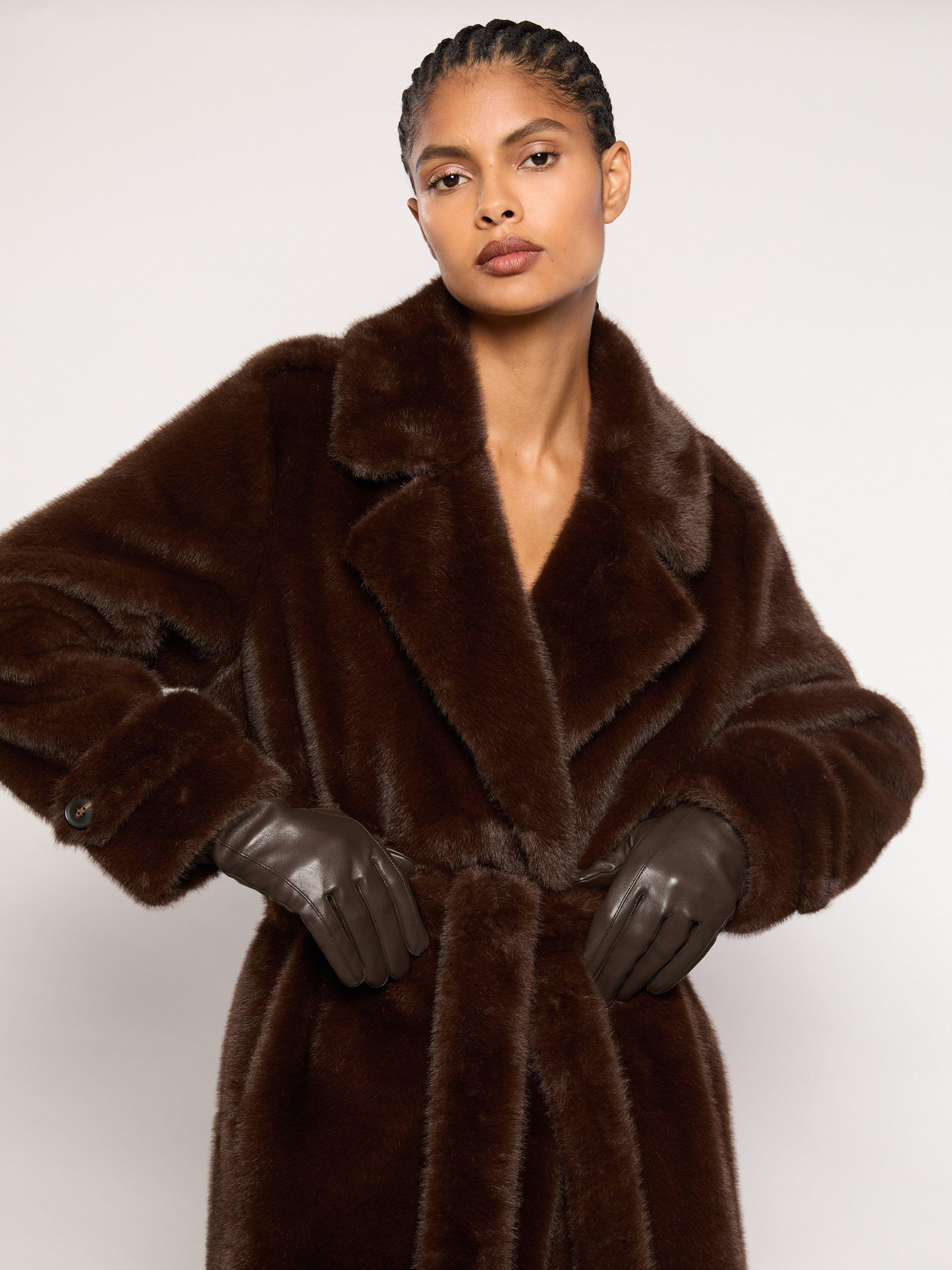 Product image 4 of 4, which shows Reiss Giselle Pure Leather Gloves, Chocolate, S-M