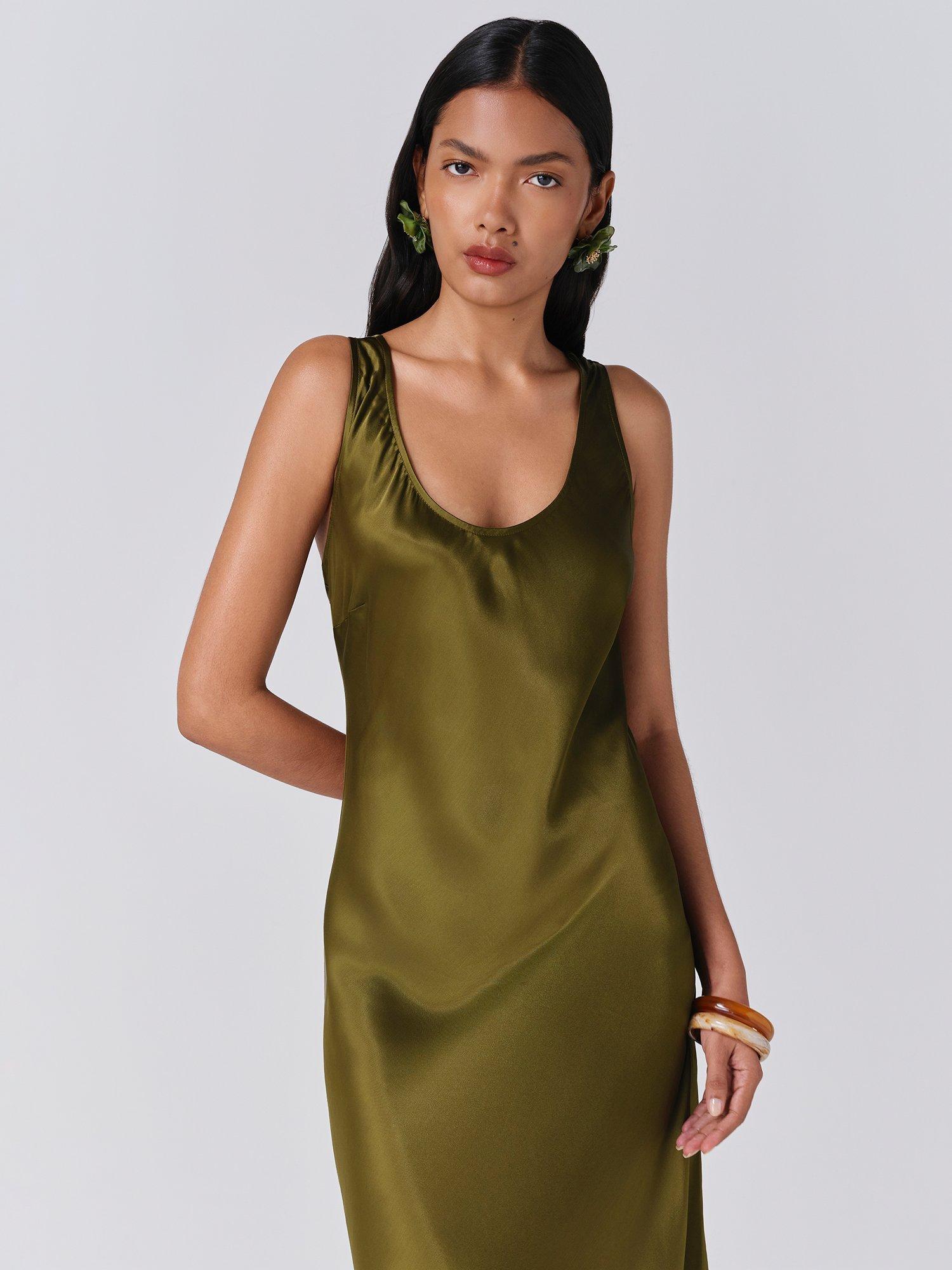 strapless open back dress Reagan Satin Pleated Midi Dress