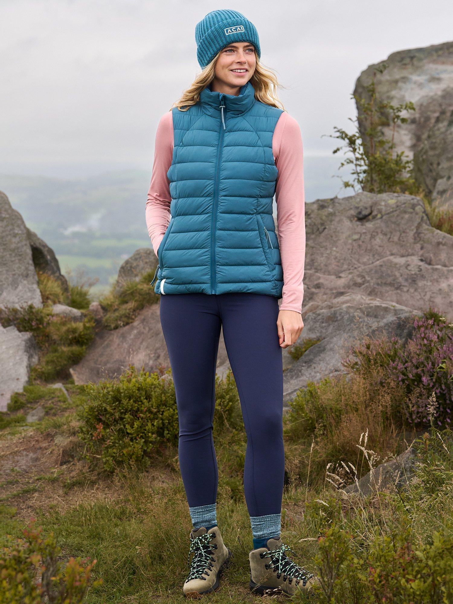 Product image 3 of 8, which shows ACAI Cloudguard Gilet, Wild Fern, 6