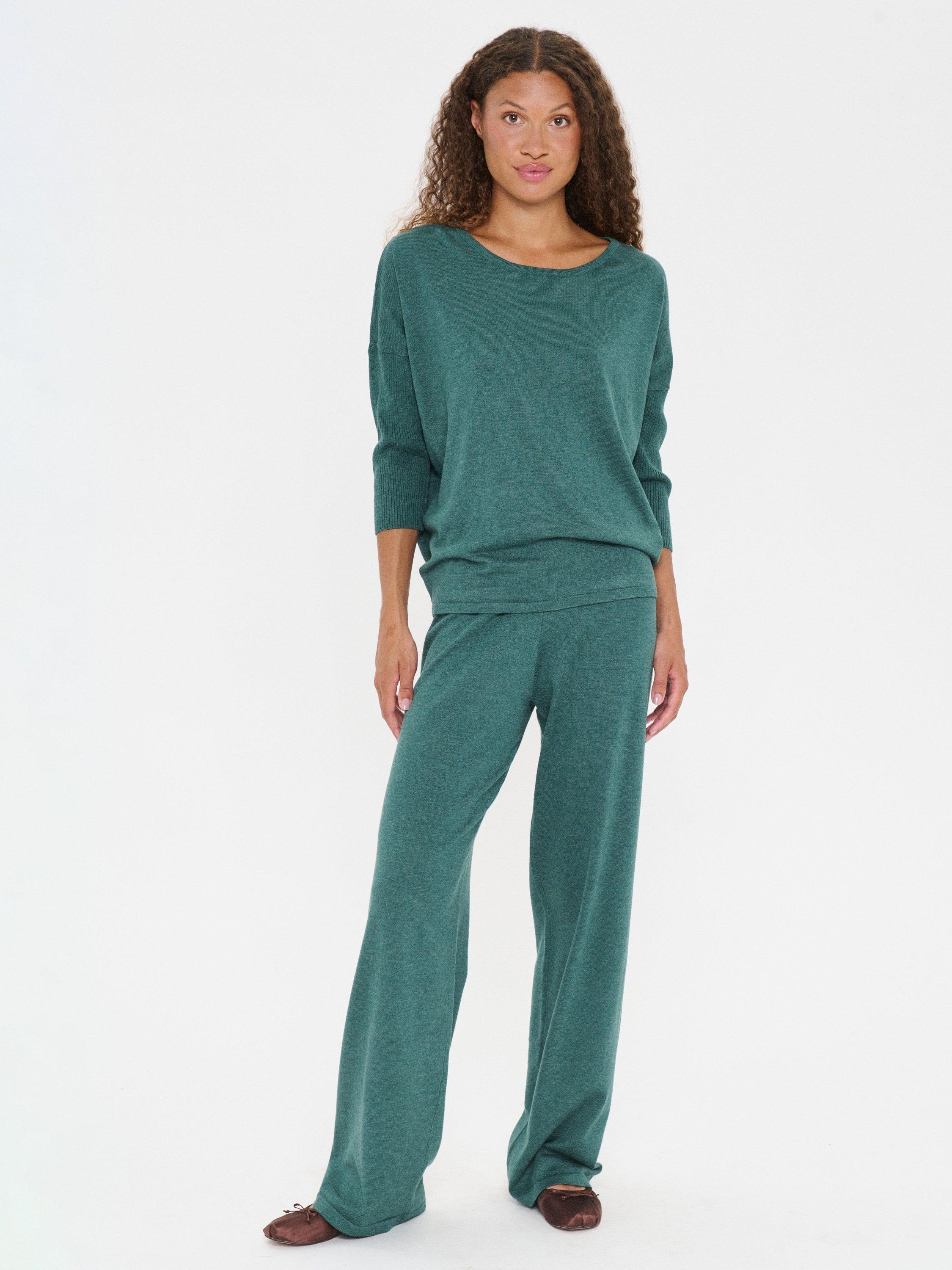 Product image 3 of 6, which shows Saint Tropez Mila 3/4 Sleeve Jumper, June Bug Melange, XS