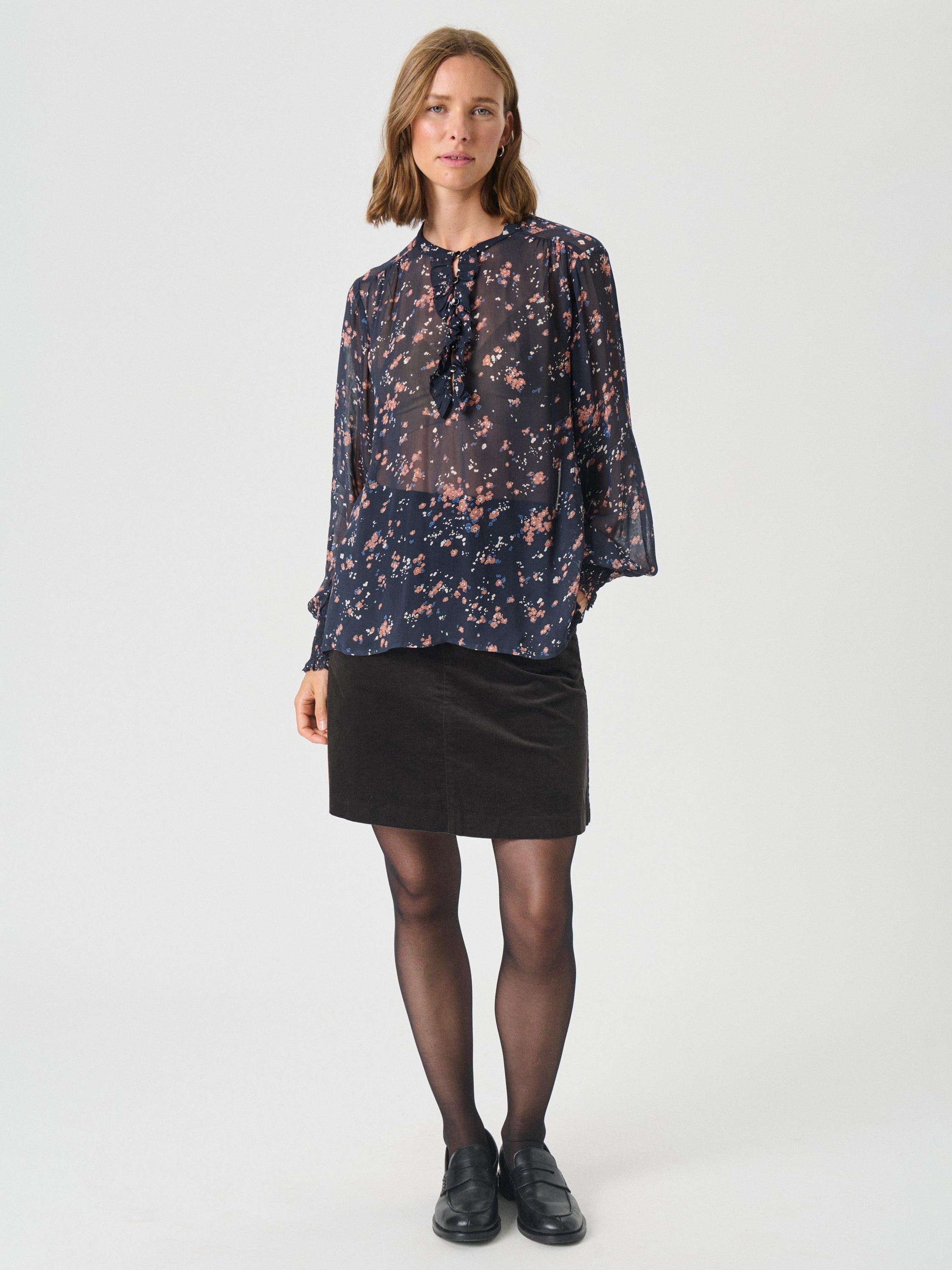 Product image 3 of 6, which shows Part Two Varinka Floral Top, Dark Navy, 8