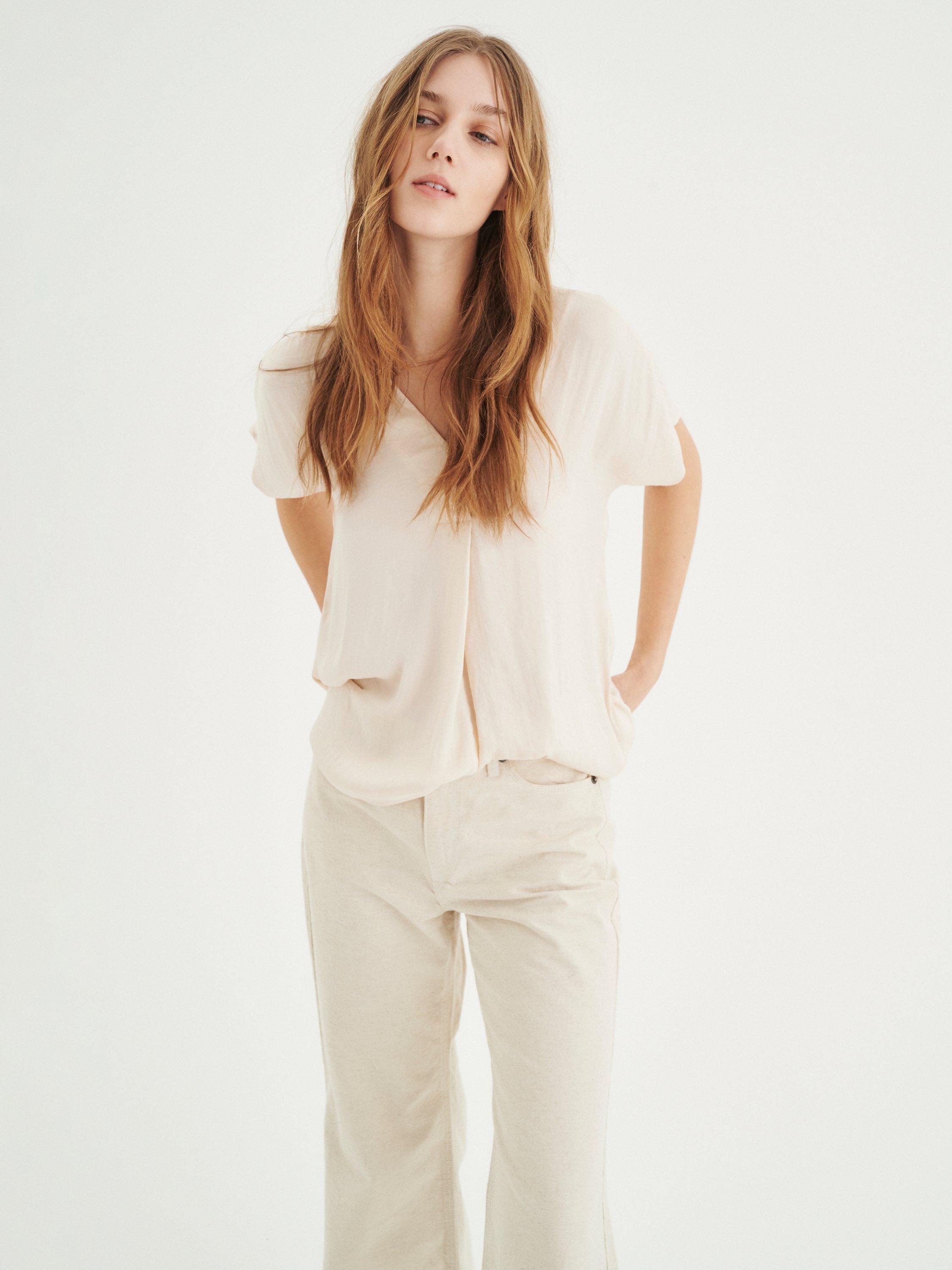 Product image 1 of 6, which shows InWear Rinda Top, French Nougat, 10