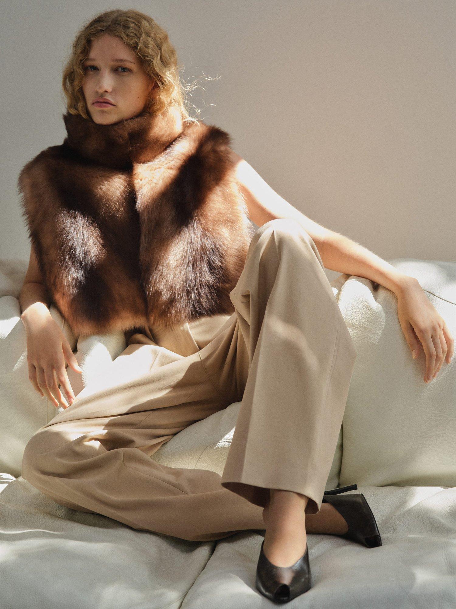 Product image 3 of 6, which shows Mango Tomtom Pleated Denim Trousers, Light Beige, 10