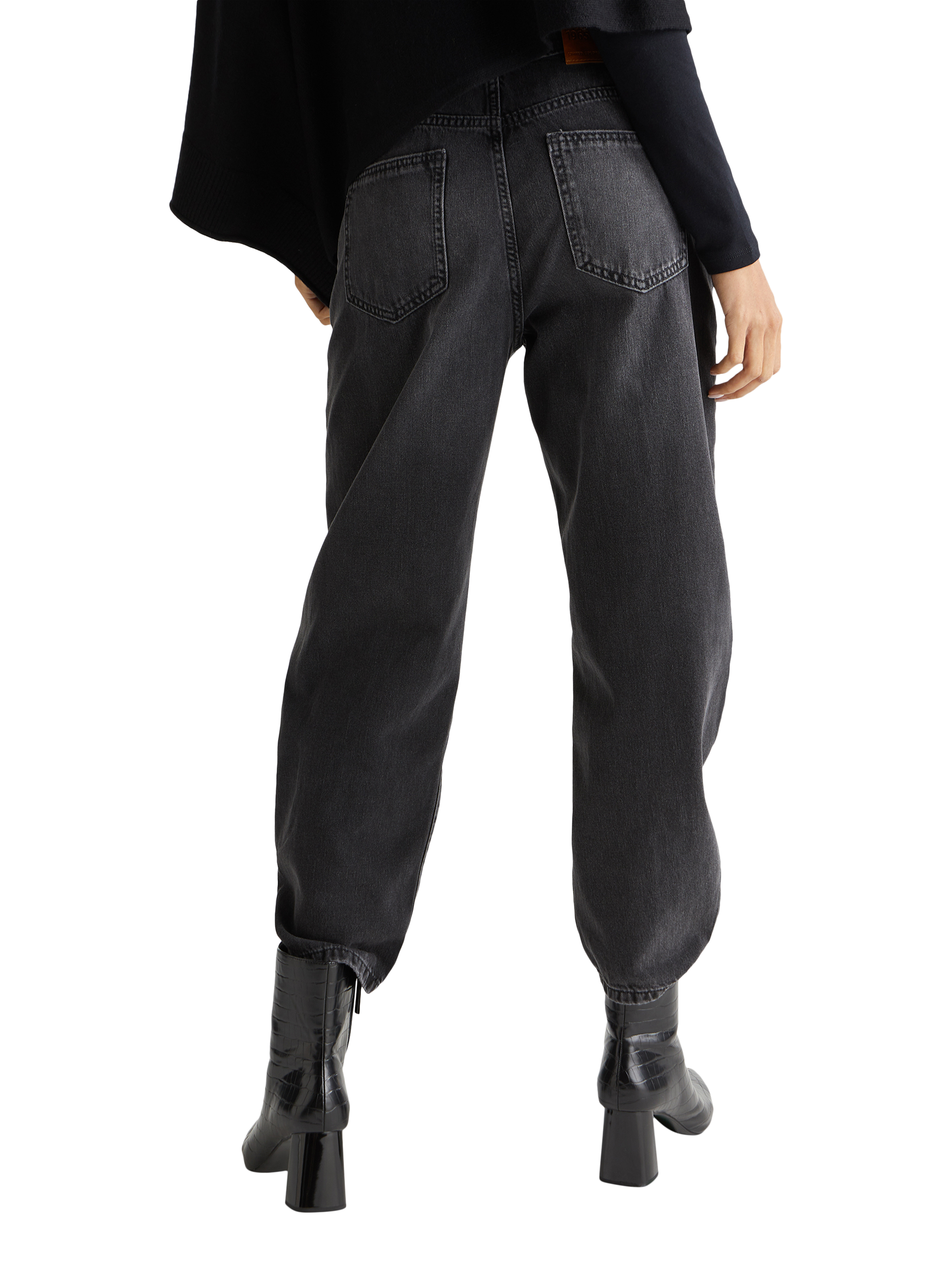 Product image 2 of 5, which shows Benetton Cropped Boyfriend Jeans, Black, 26S