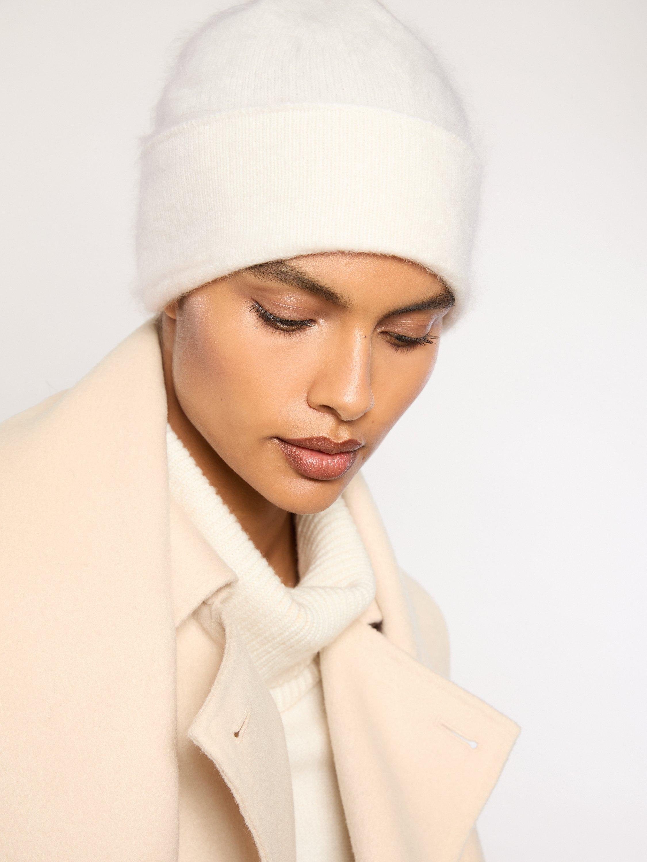 Product image 3 of 5, which shows Reiss Alba Pure Cashmere Beanie Hat, Cream, One Size