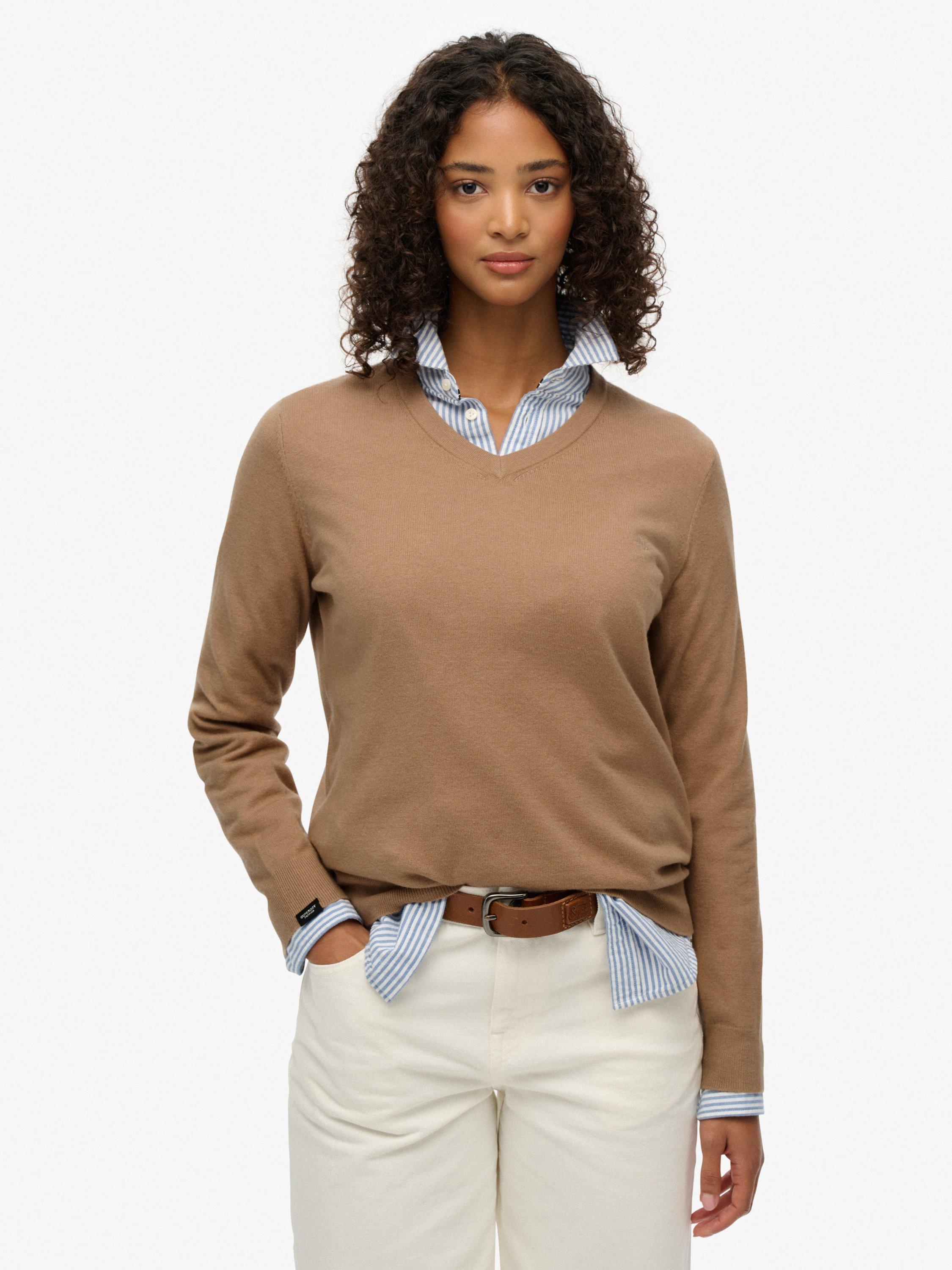 Product image 1 of 5, which shows Superdry Classic V-Neck Jumper, Light Taupe Marl, 14