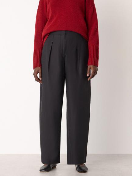 Whistles Regular Fit Pleated Barrel Trousers, Black
