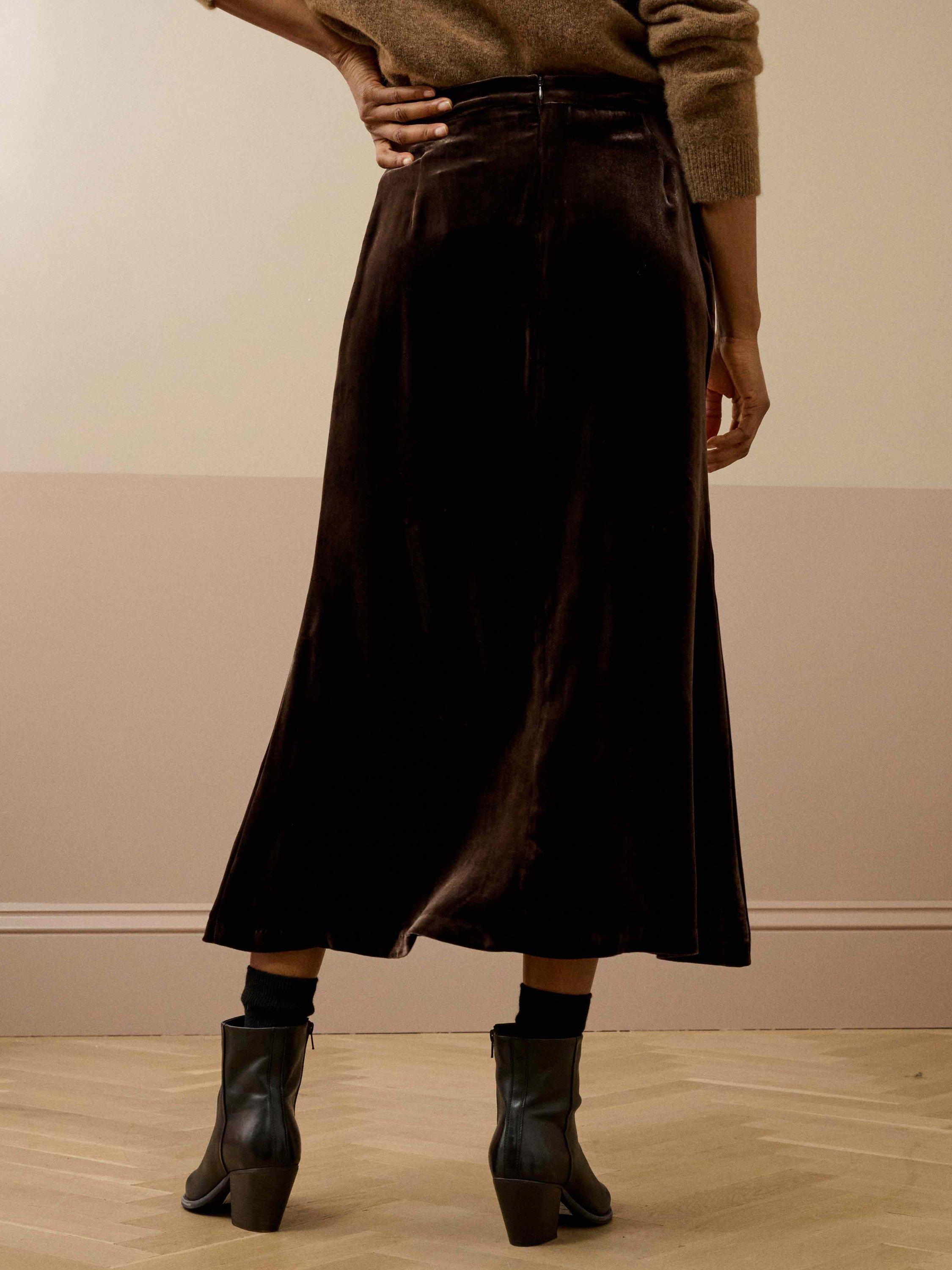 Product image 4 of 5, which shows Brora Silk Bias Cut Velvet Skirt , Fudge, 6