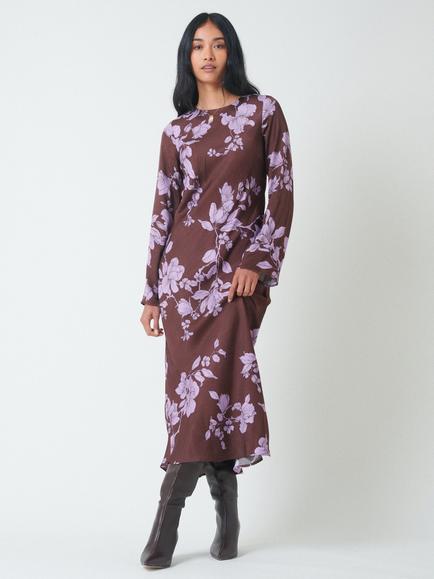 Nobody's Child Shiloh Floral Midaxi Dress containing LENZING™ ECOVERO™ Viscose, Brown, Brown
