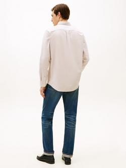 Tommy Hilfiger Solid Cotton Regular Fit Heritage Oxford Shirt - view 2, Safari Canvas