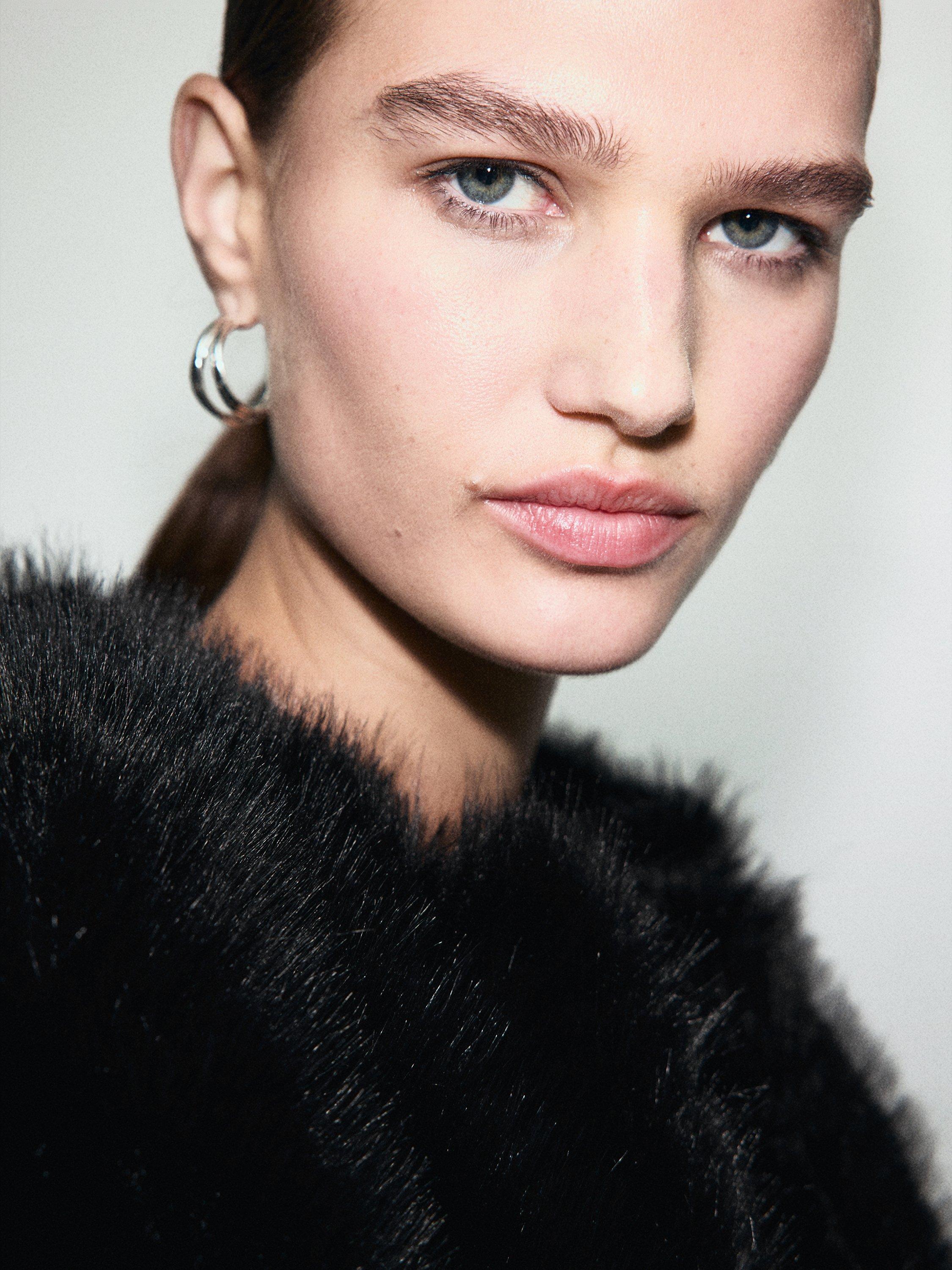 Product image 4 of 8, which shows Mango Boleta Faux Fur Cropped Jacket, Black, M