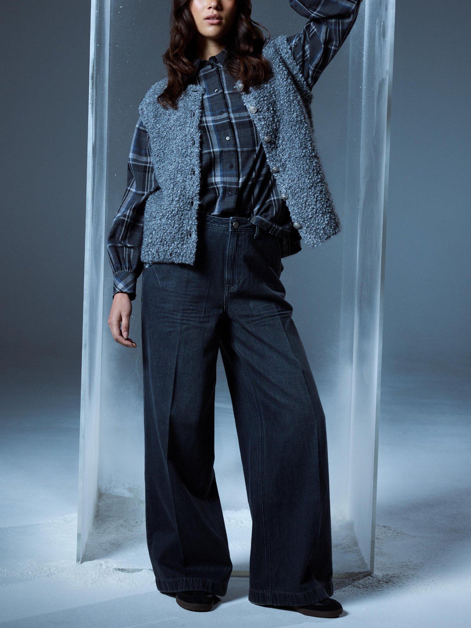 Product image 5 of 6, which shows Smith & Soul Boucle Knit Vest Top, Grey Melange, S-M