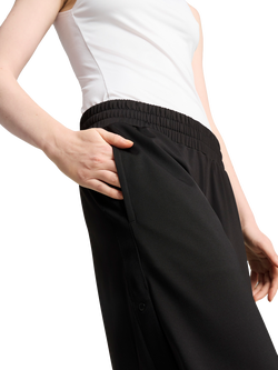 PUMA Wardrobe Essentials Low Rise Popper Pants, Puma Black - view 2, Puma Black