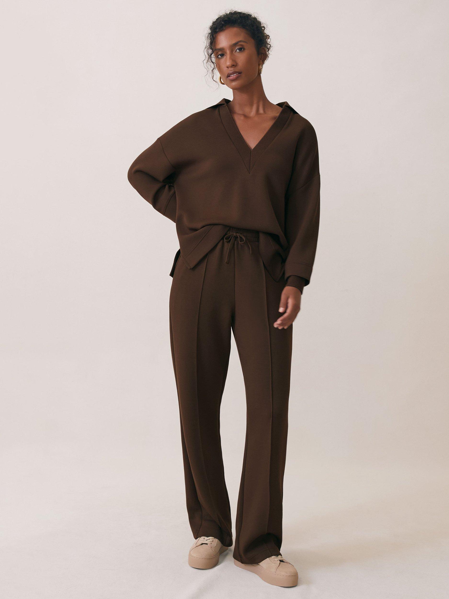 Product image 1 of 5, which shows Reiss Bernie Wide Leg Joggers, Chocolate, XS