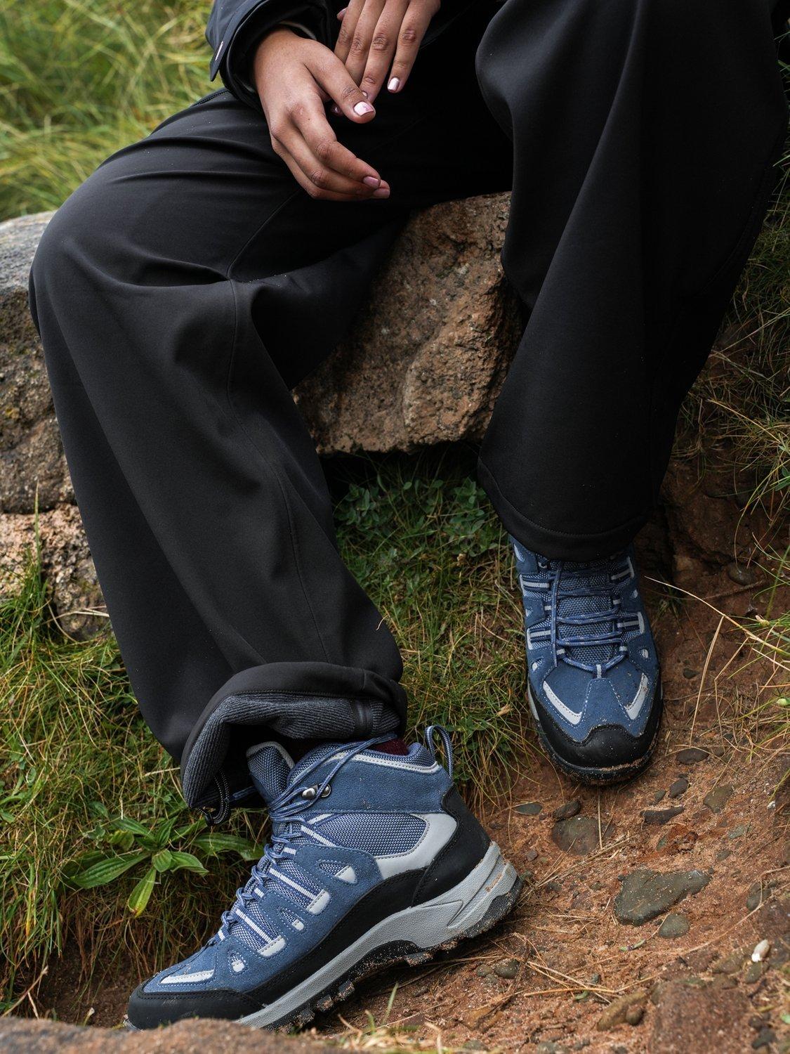 Product image 2 of 7, which shows ACAI Women's Thermoshield Waterproof Trousers, Black, 6