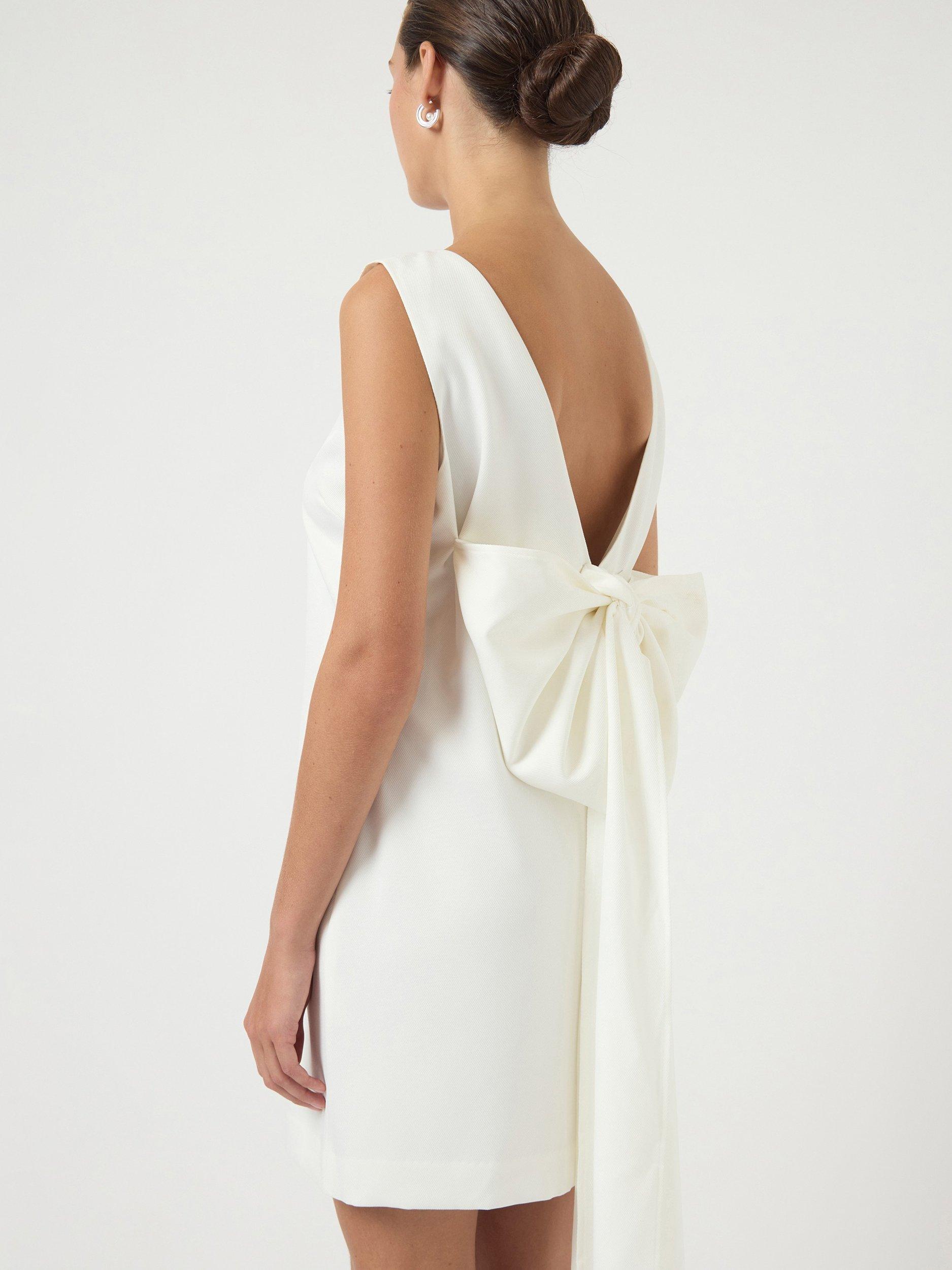 Product image 4 of 7, which shows YAS Sally Bow Back Wedding Dress, White, 6