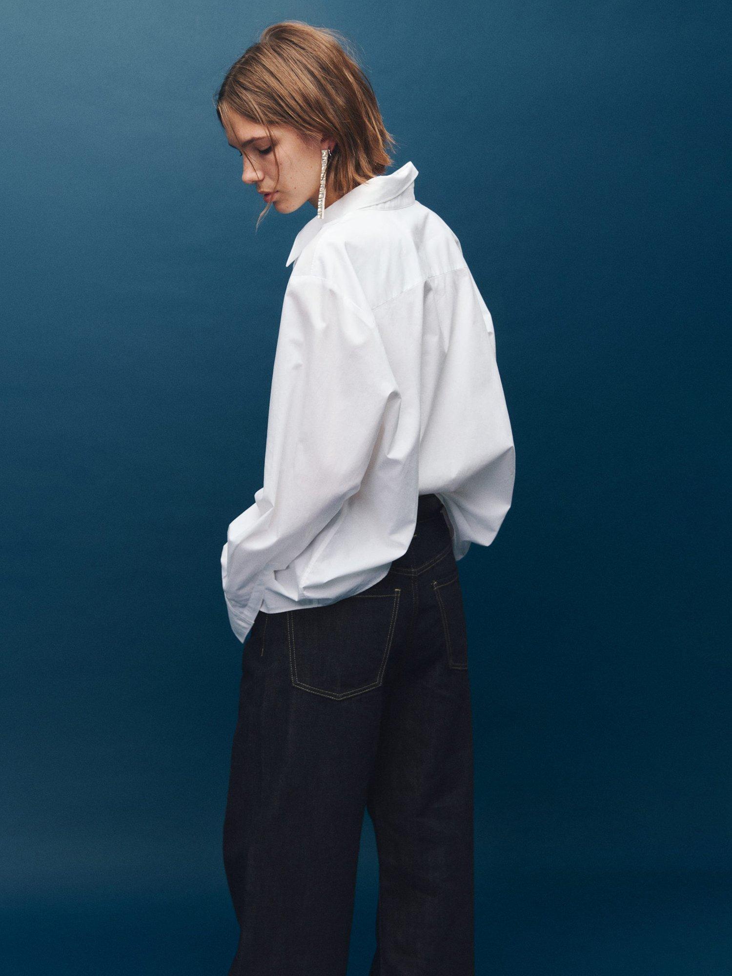 Product image 4 of 8, which shows Mango Seattle Mid Rise Wide Leg Denim Jeans, Open Blue, 6