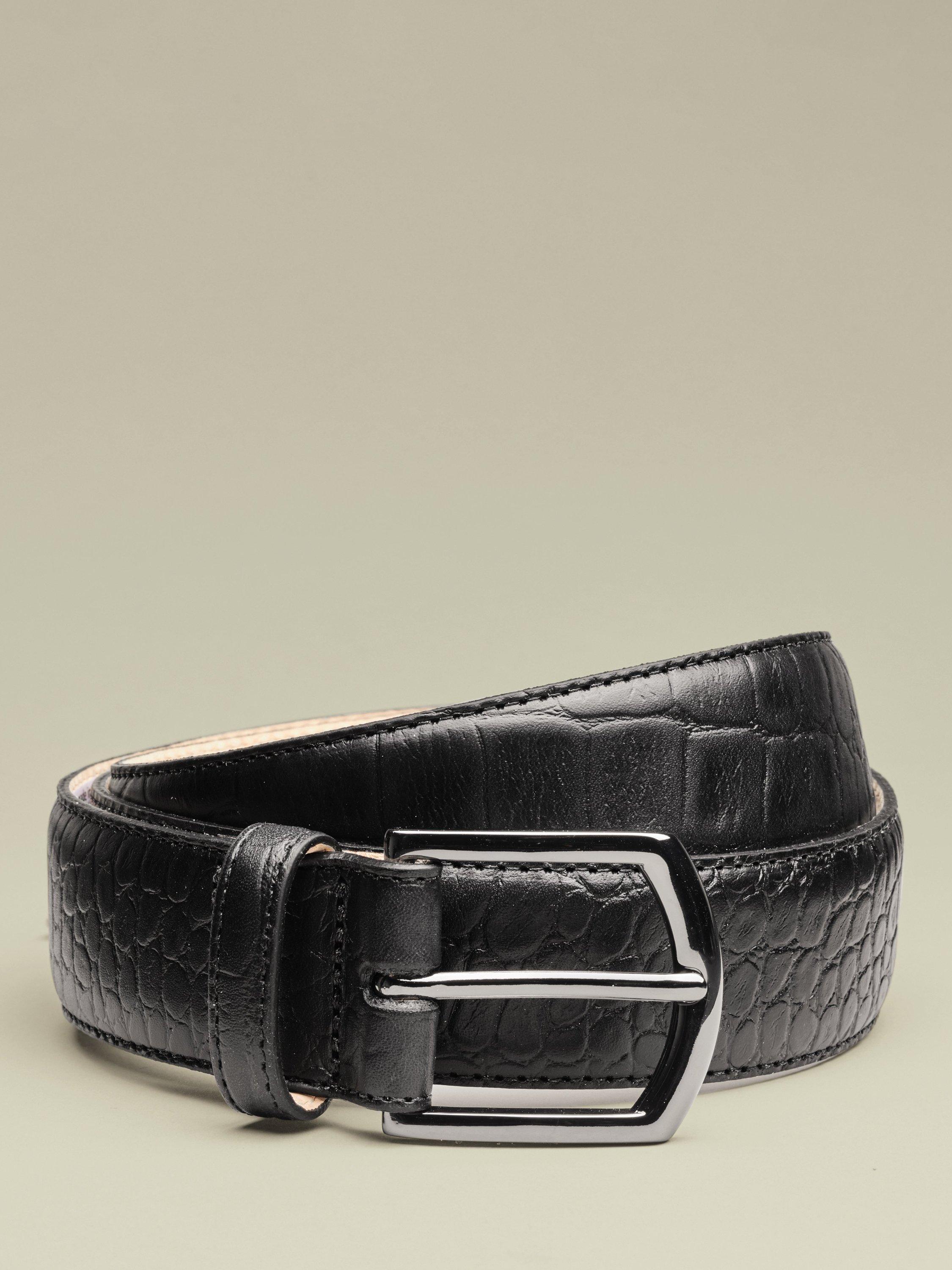 Product image 1 of 2, which shows Charles Tyrwhitt Italian Leather Belt, Black, 32