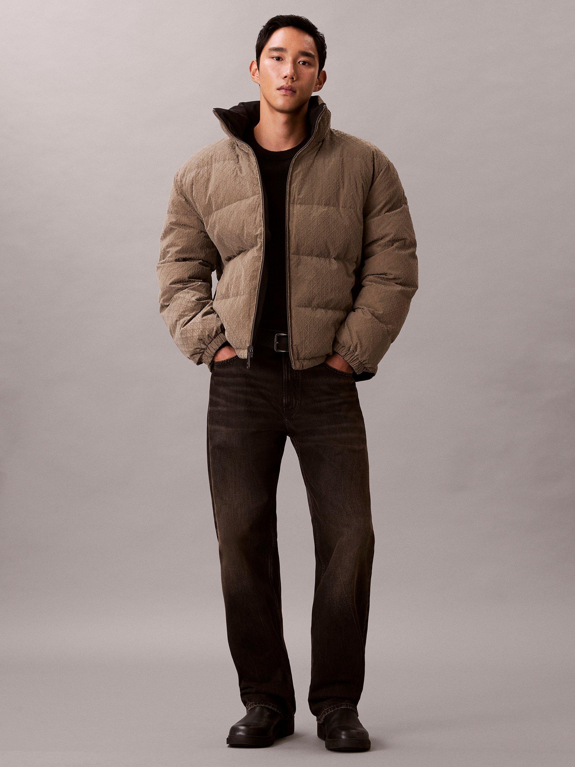 Product image 3 of 6, which shows Calvin Klein Reversible Water Resistant Puffer Jacket, Bungee Cord, S