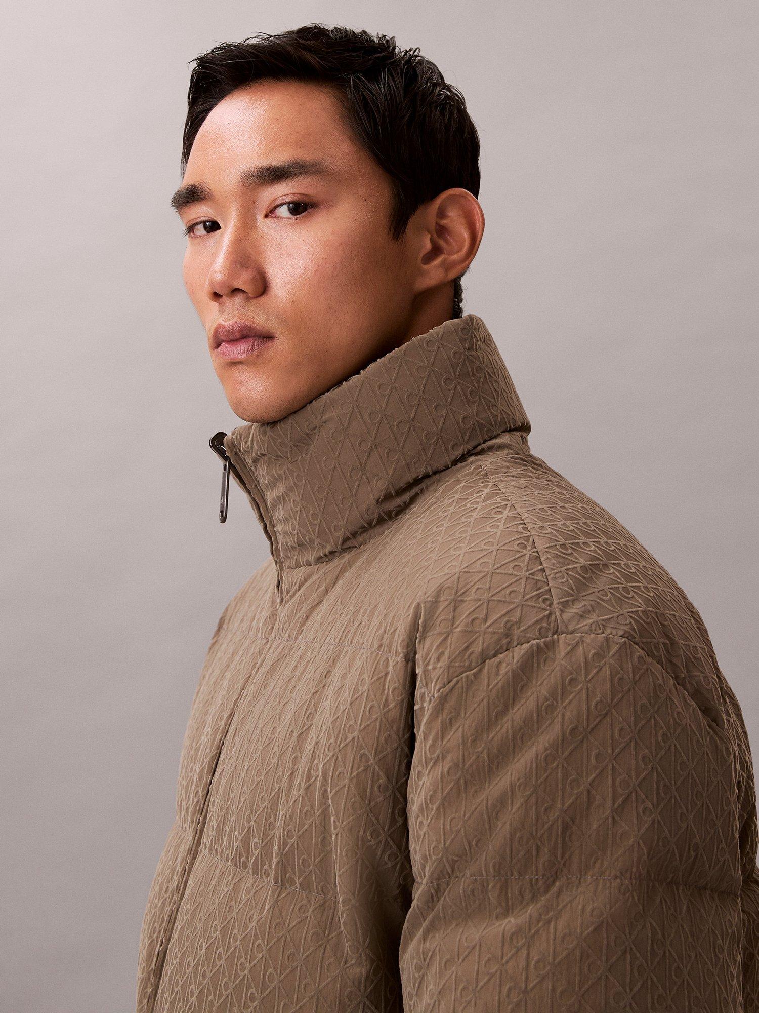 Product image 4 of 6, which shows Calvin Klein Reversible Water Resistant Puffer Jacket, Bungee Cord, S