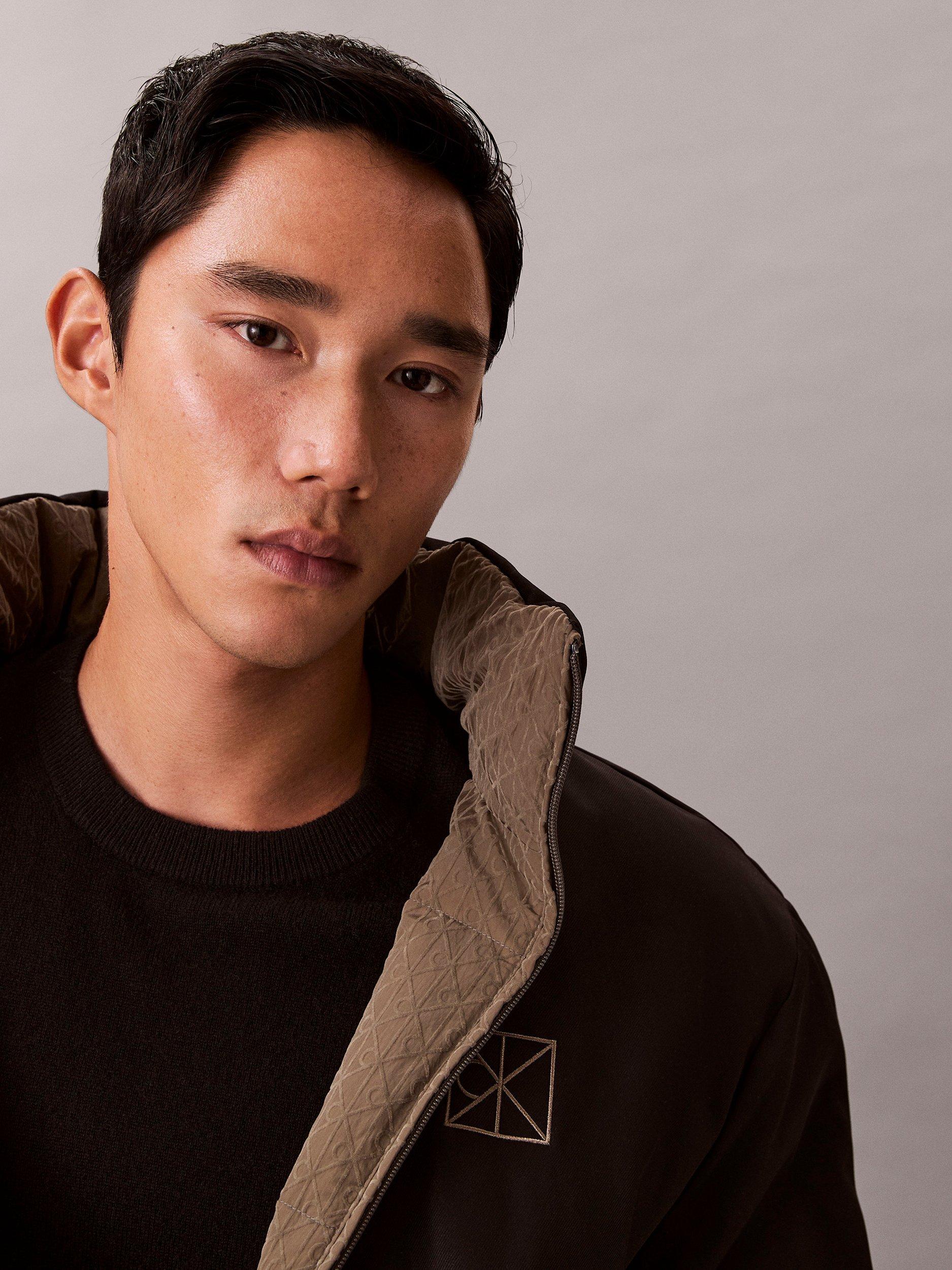 Product image 5 of 6, which shows Calvin Klein Reversible Water Resistant Puffer Jacket, Bungee Cord, S