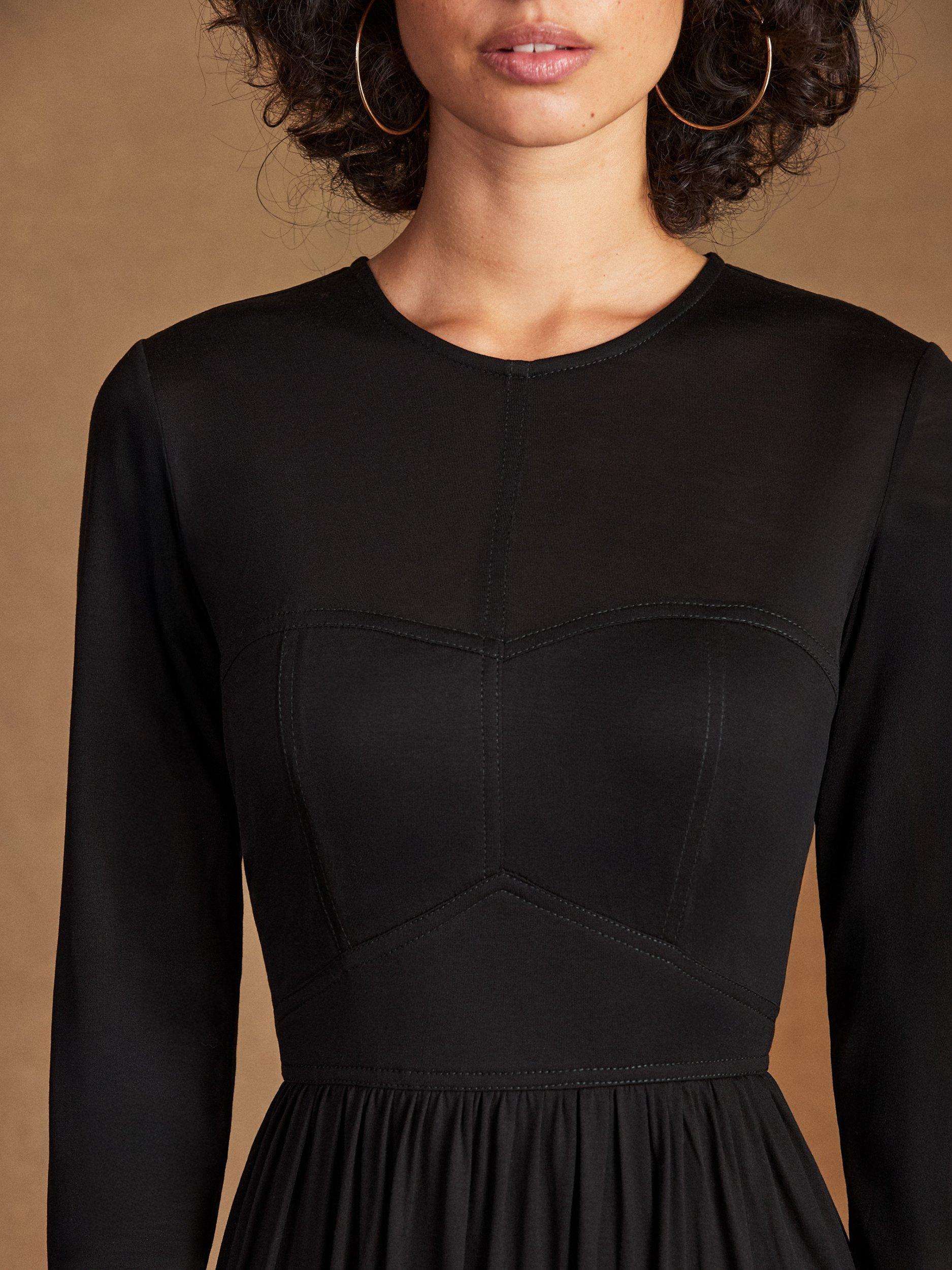 Product image 5 of 5, which shows Ro&Zo Seamed Bodice Maxi Dress, Black, 6