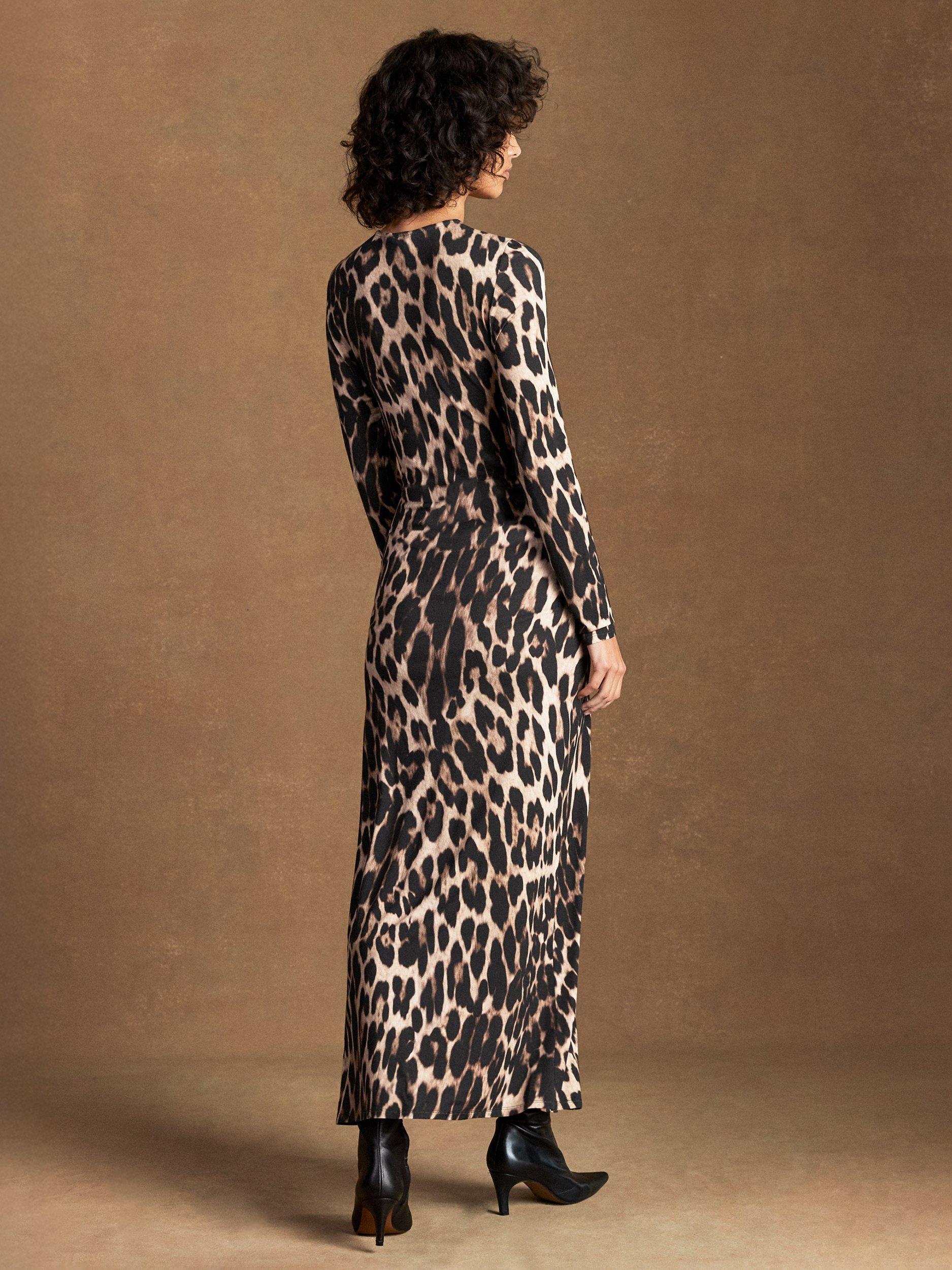 Product image 3 of 6, which shows Ro&Zo Leopard Print Ruched Maxi Dress, Brown, 6