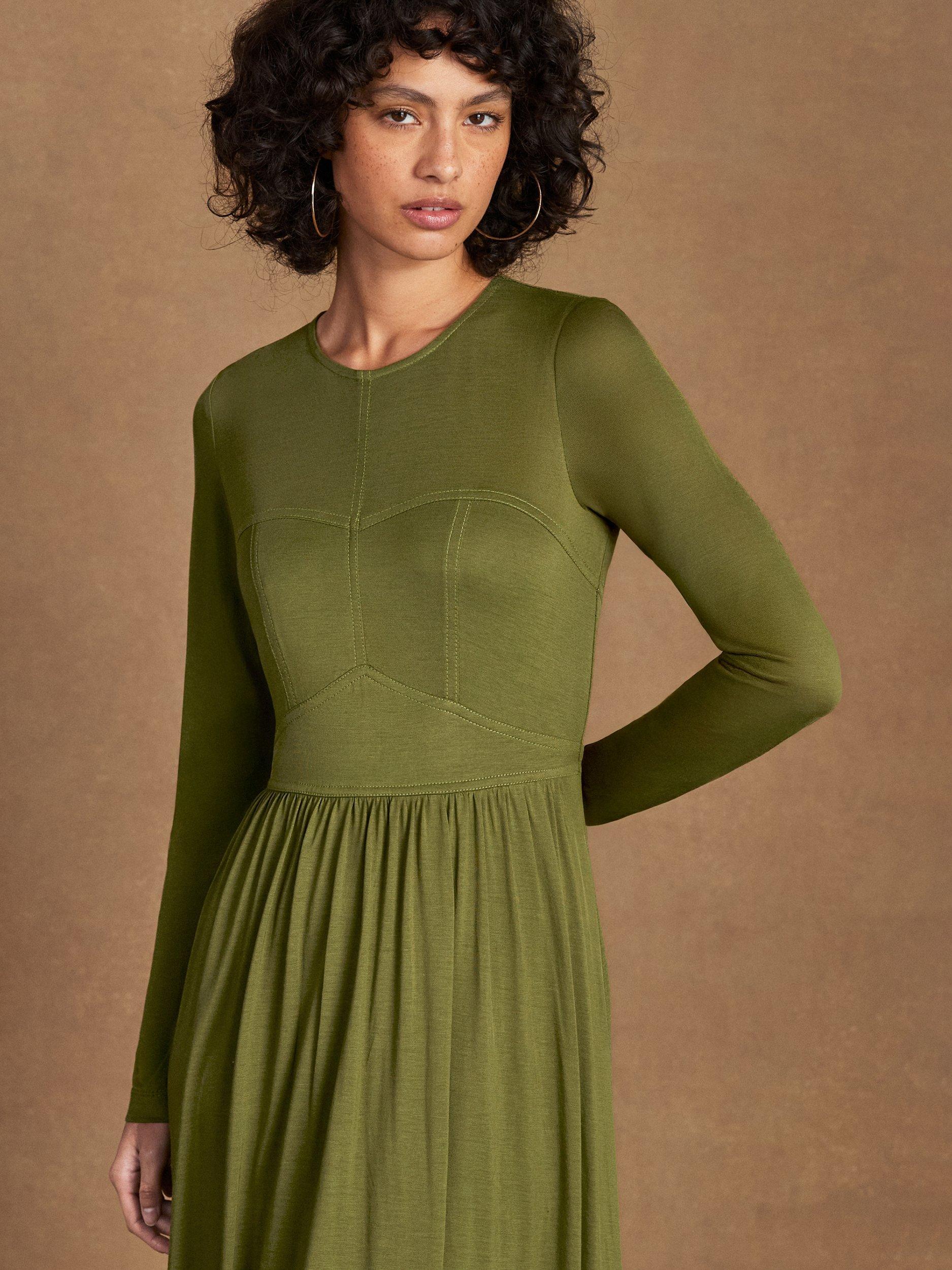 Product image 2 of 5, which shows Ro&Zo Seamed Bodice Maxi Dress, Green, 6