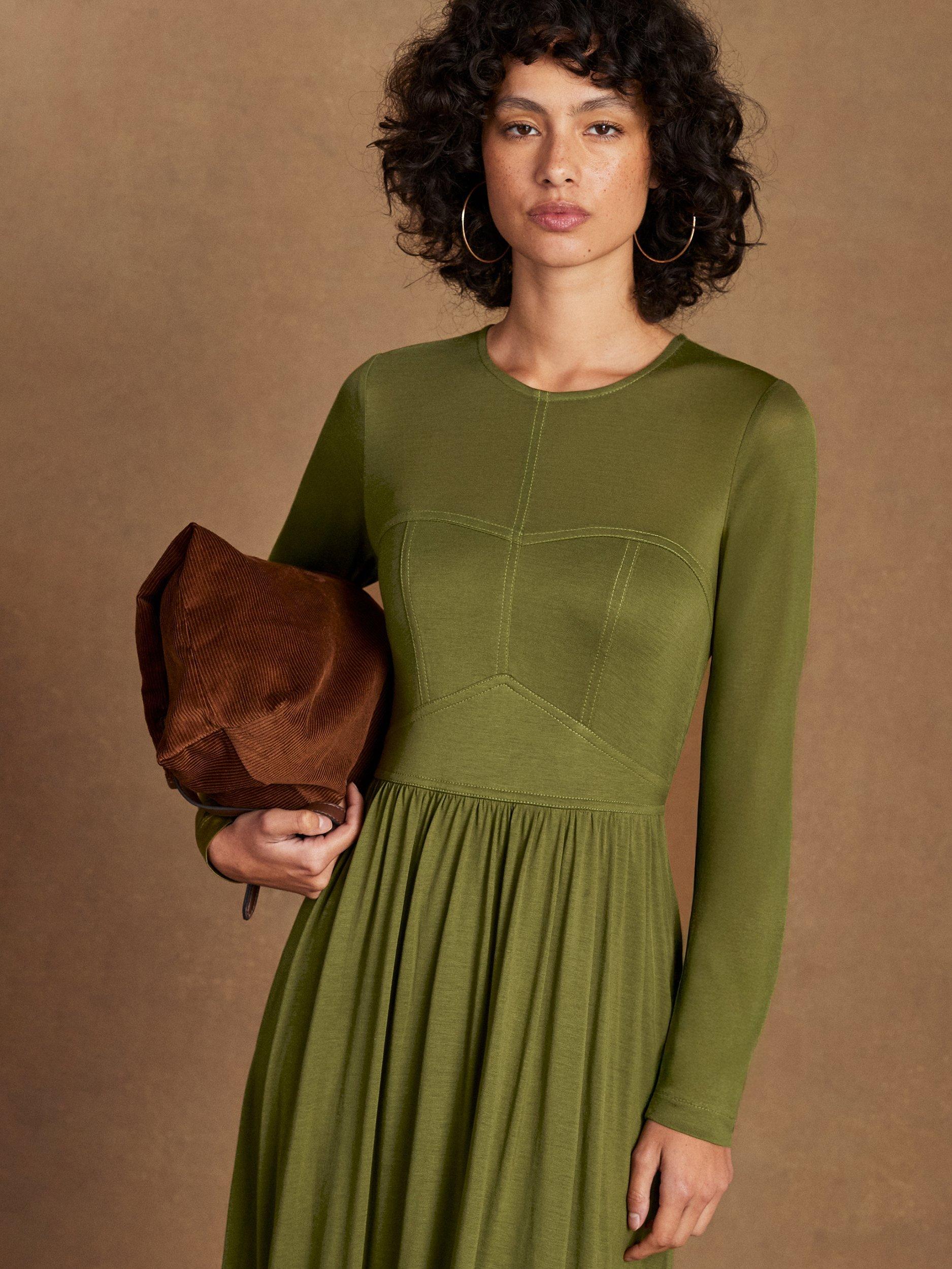 Product image 4 of 5, which shows Ro&Zo Seamed Bodice Maxi Dress, Green, 6