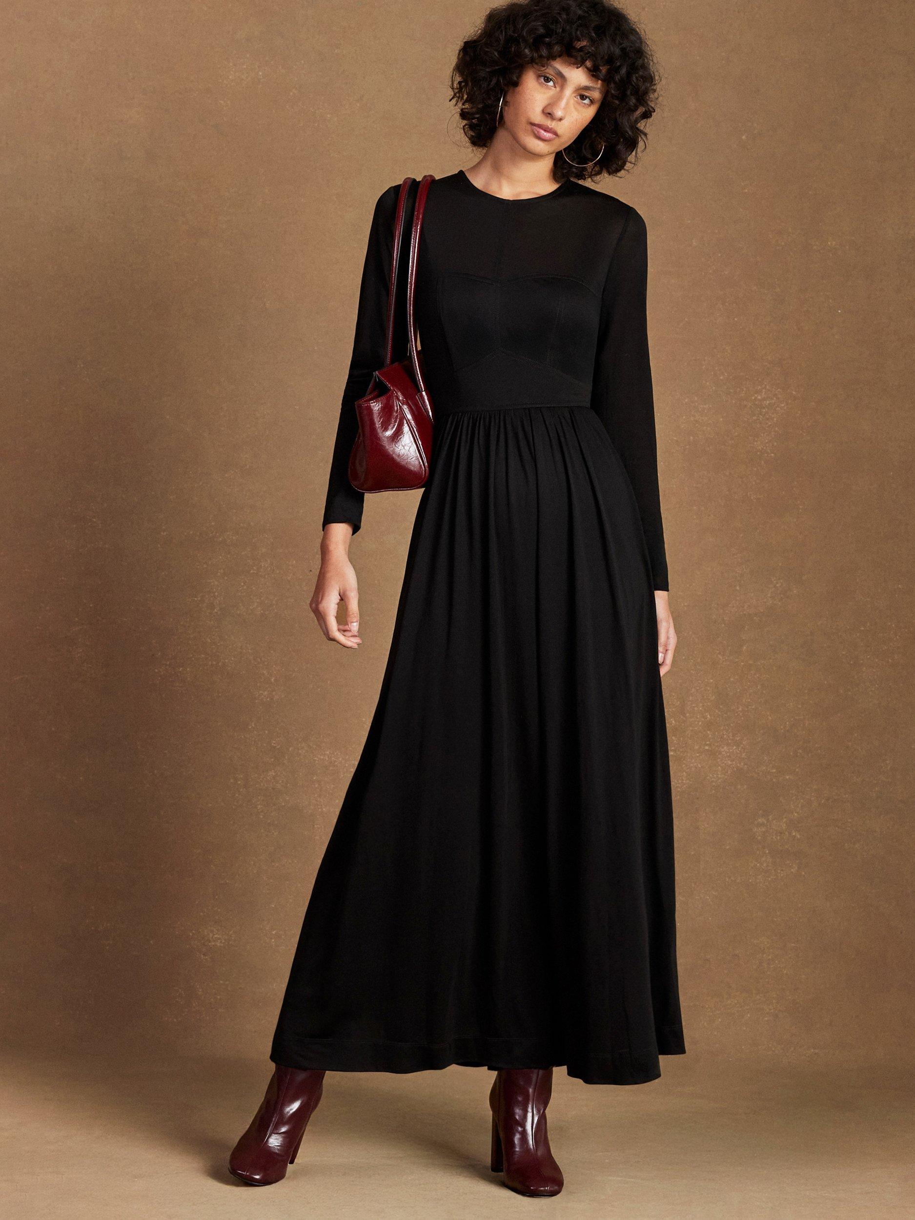 Product image 1 of 5, which shows Ro&Zo Petite Seamed Bodice Maxi Dress, Black, 6Pt