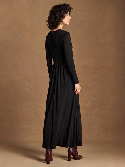 Ro&Zo Petite Seamed Bodice Maxi Dress - view 2, Black