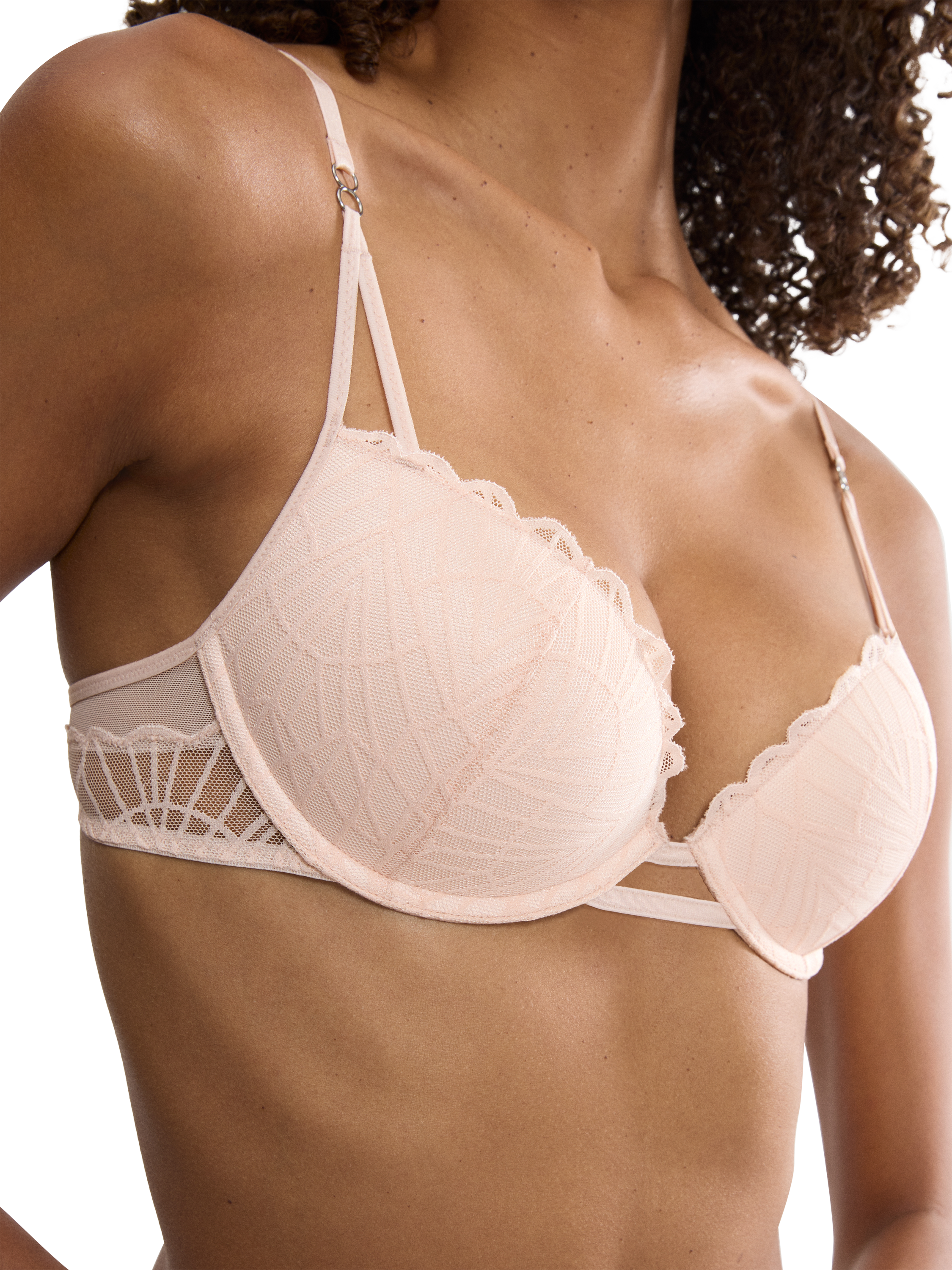 Product image 3 of 4, which shows Triumph That Night Vegas Push-Up Bra, Porcelain, 32B