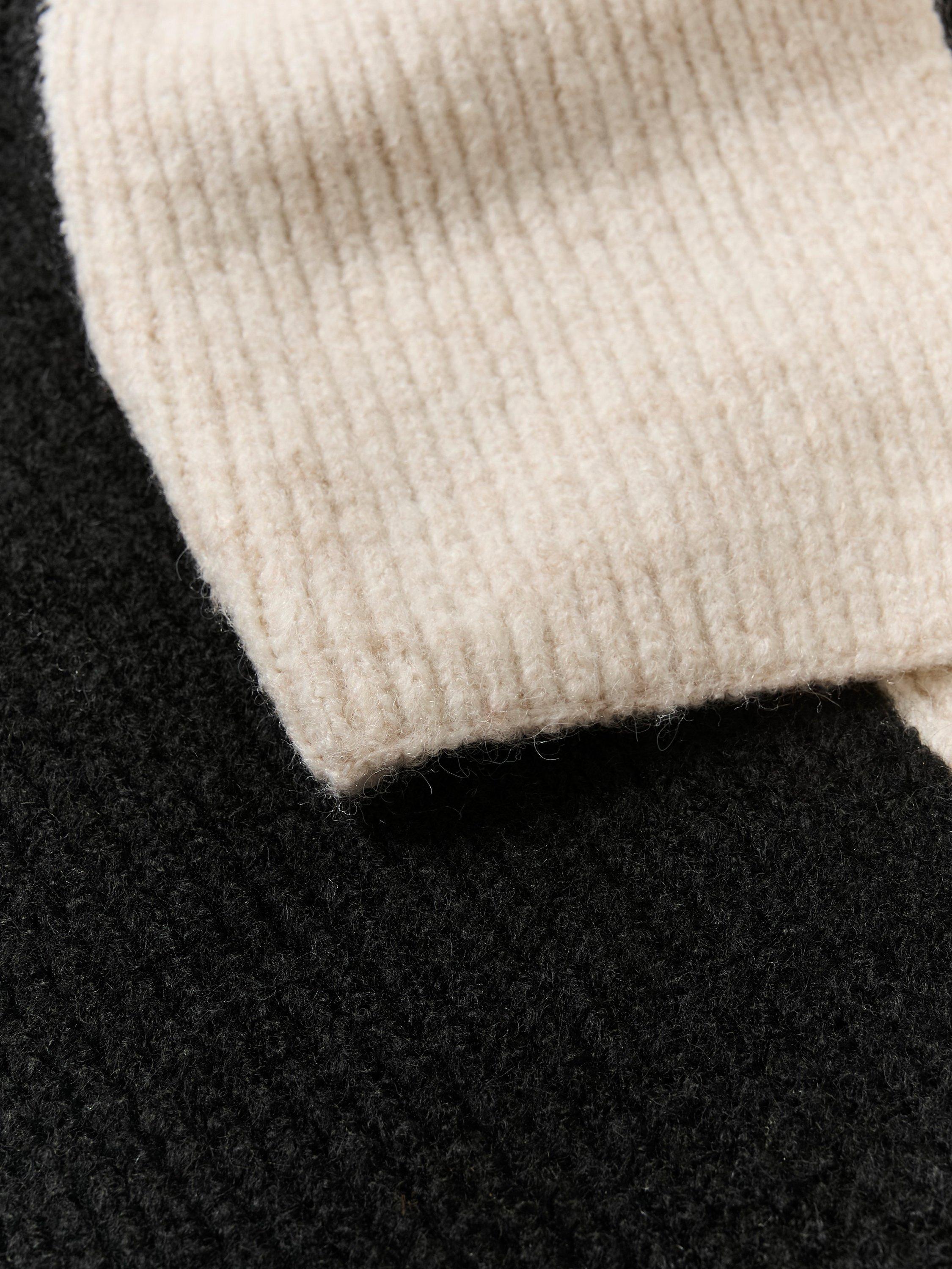 Product image 5 of 5, which shows KAFFE Elsa Contrast Scarf, Black/Beige