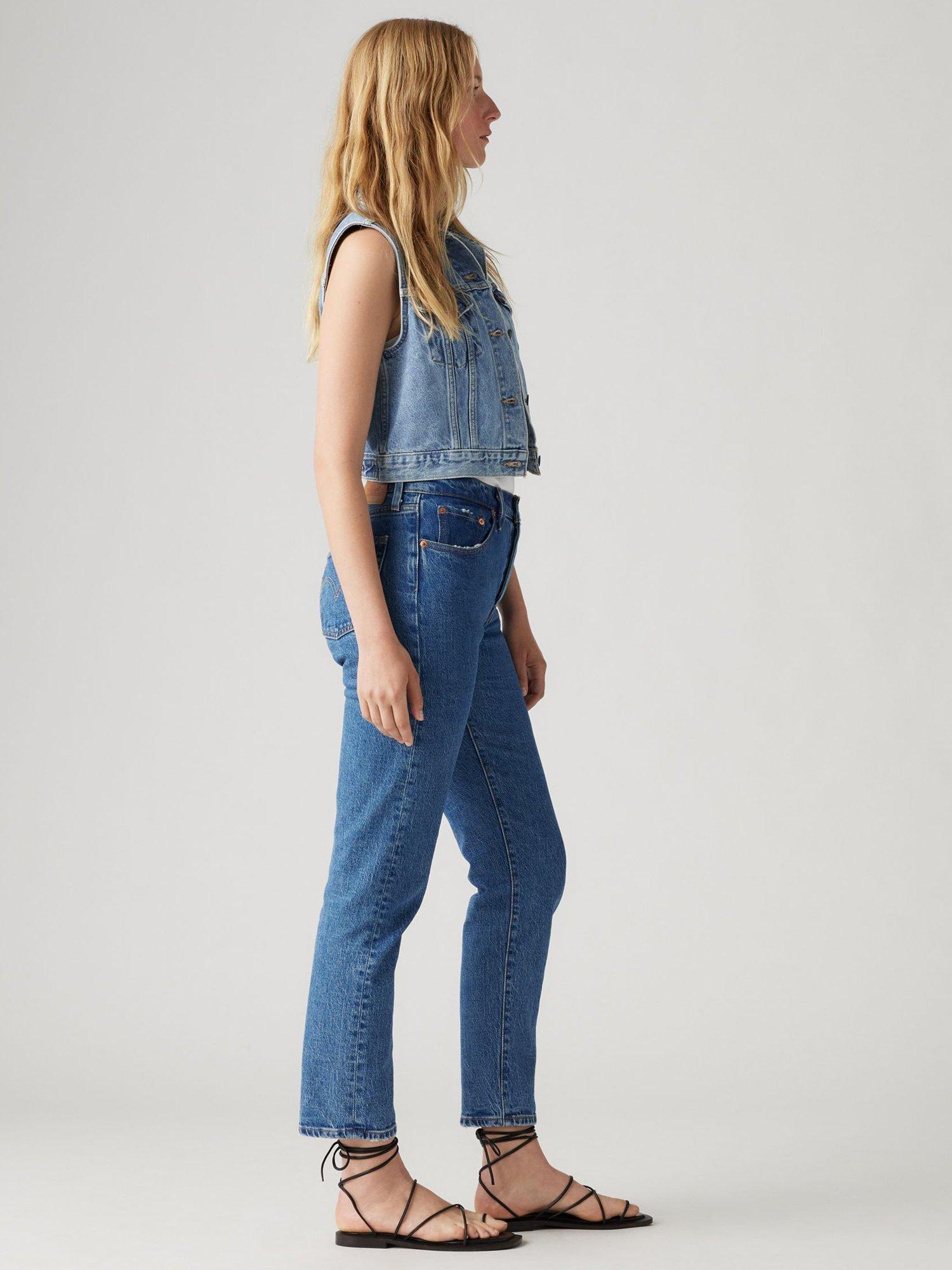 Product image 2 of 3, which shows Levi's 501 Cropped Jeans, Jazz Pop, W24/L26
