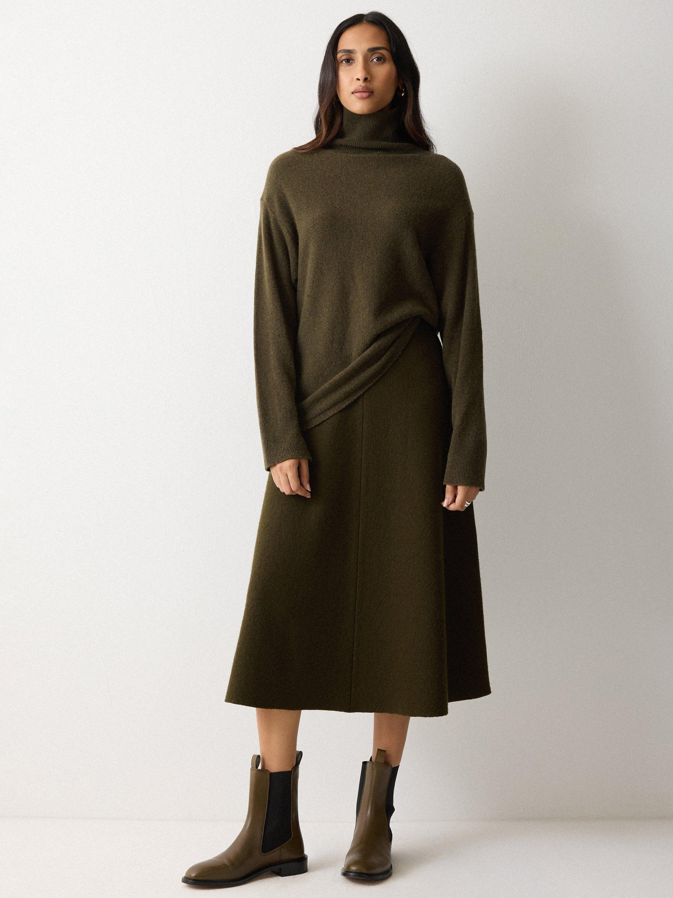 Product image 6 of 6, which shows Jigsaw Pembridge Leather Chelsea Boots, Khaki, EU37