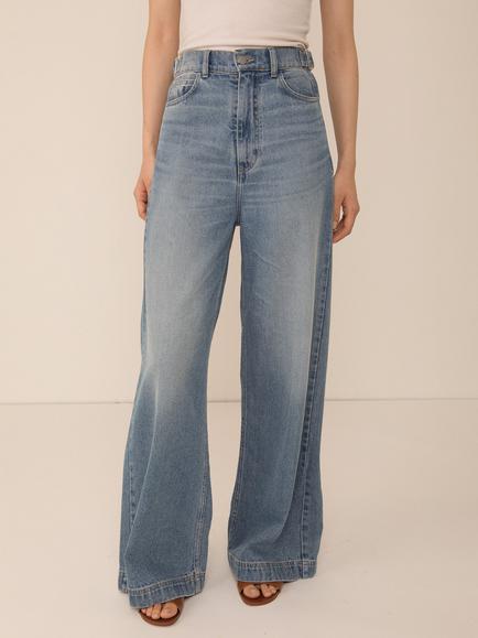 VIVERE Lea Super Wide Leg Jeans, Light Blue, Light Blue