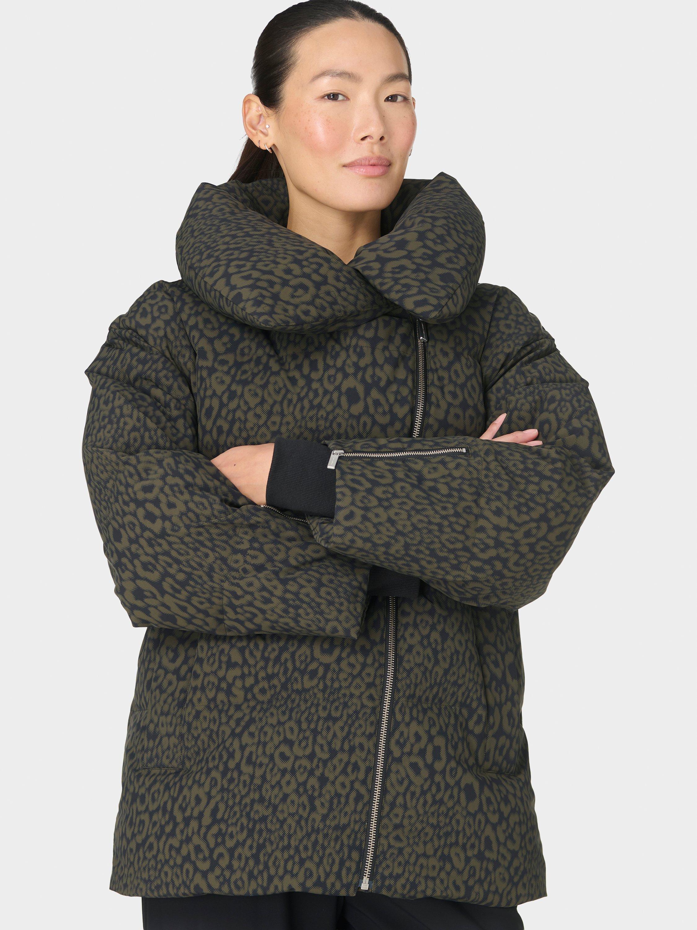 Product image 2 of 8, which shows Sweaty Betty Warm Winter Puffer Jacket, Green, XXS