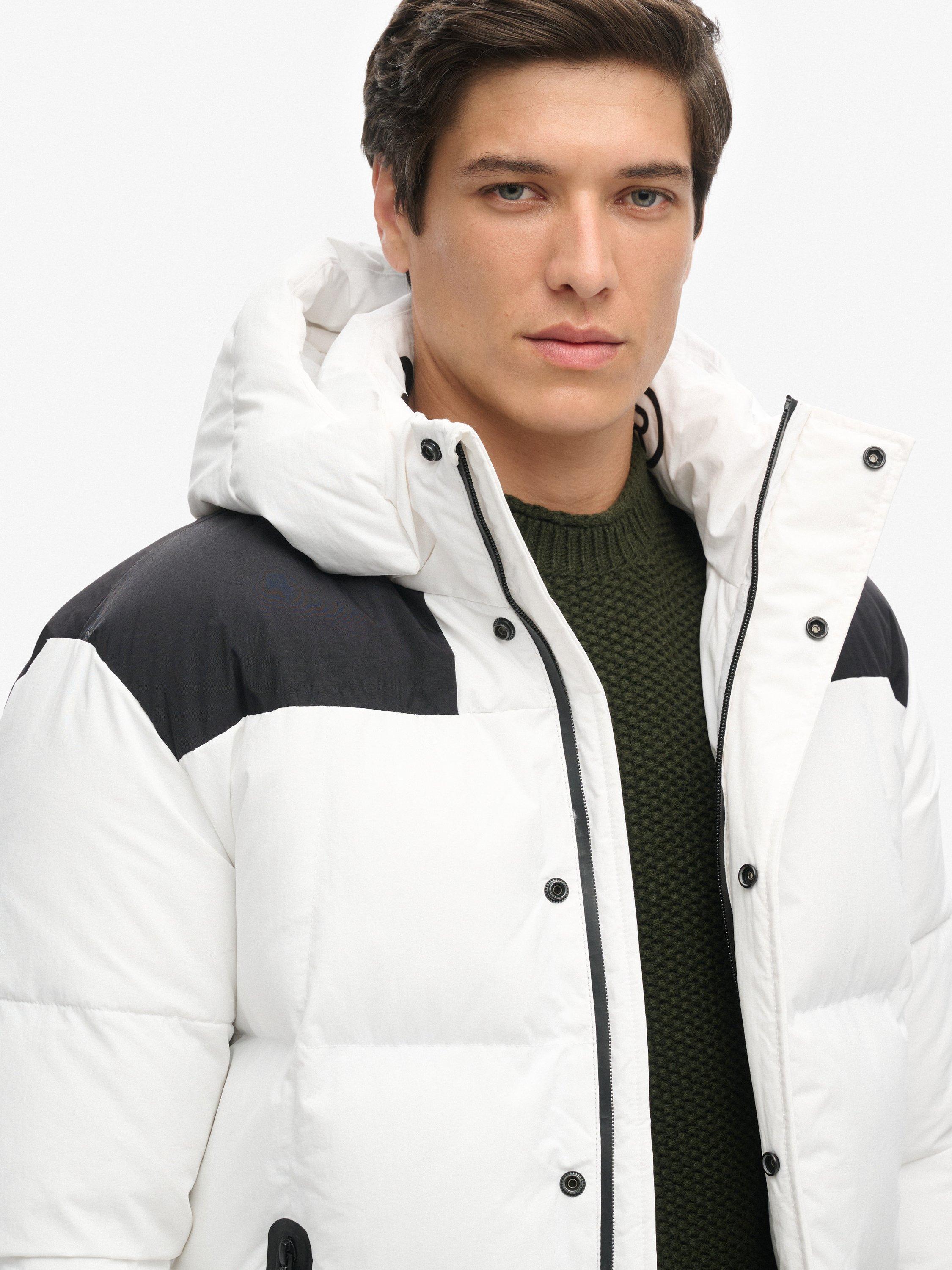 Product image 4 of 5, which shows Superdry Hooded Box Quilt Puffer Jacket, Optic, S