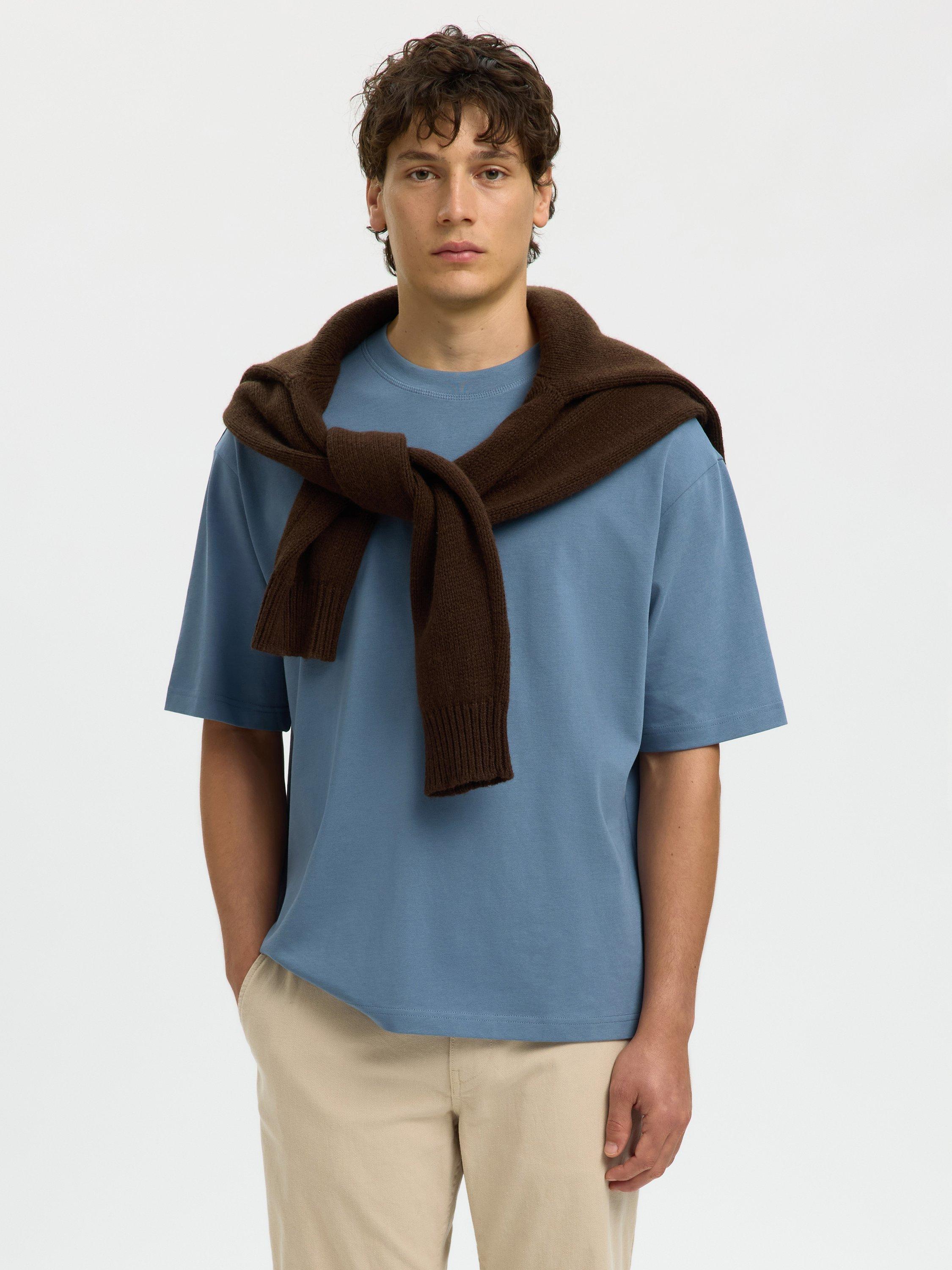 Product image 1 of 6, which shows Selected Relaxed T-Shirt, Blue Mirage, S