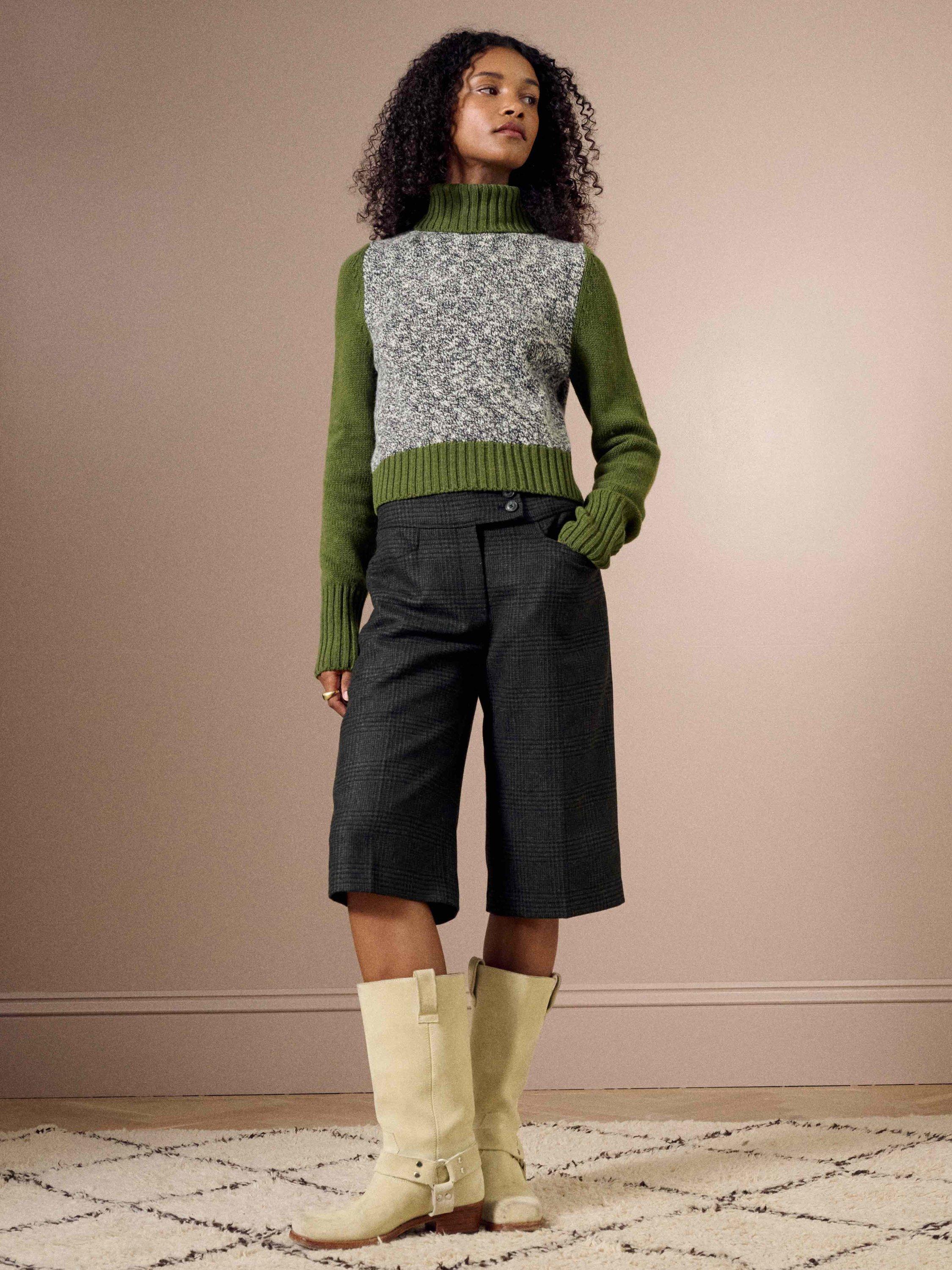 Product image 1 of 5, which shows Brora Check Pure Wool Tailored Shorts, Lead, 6