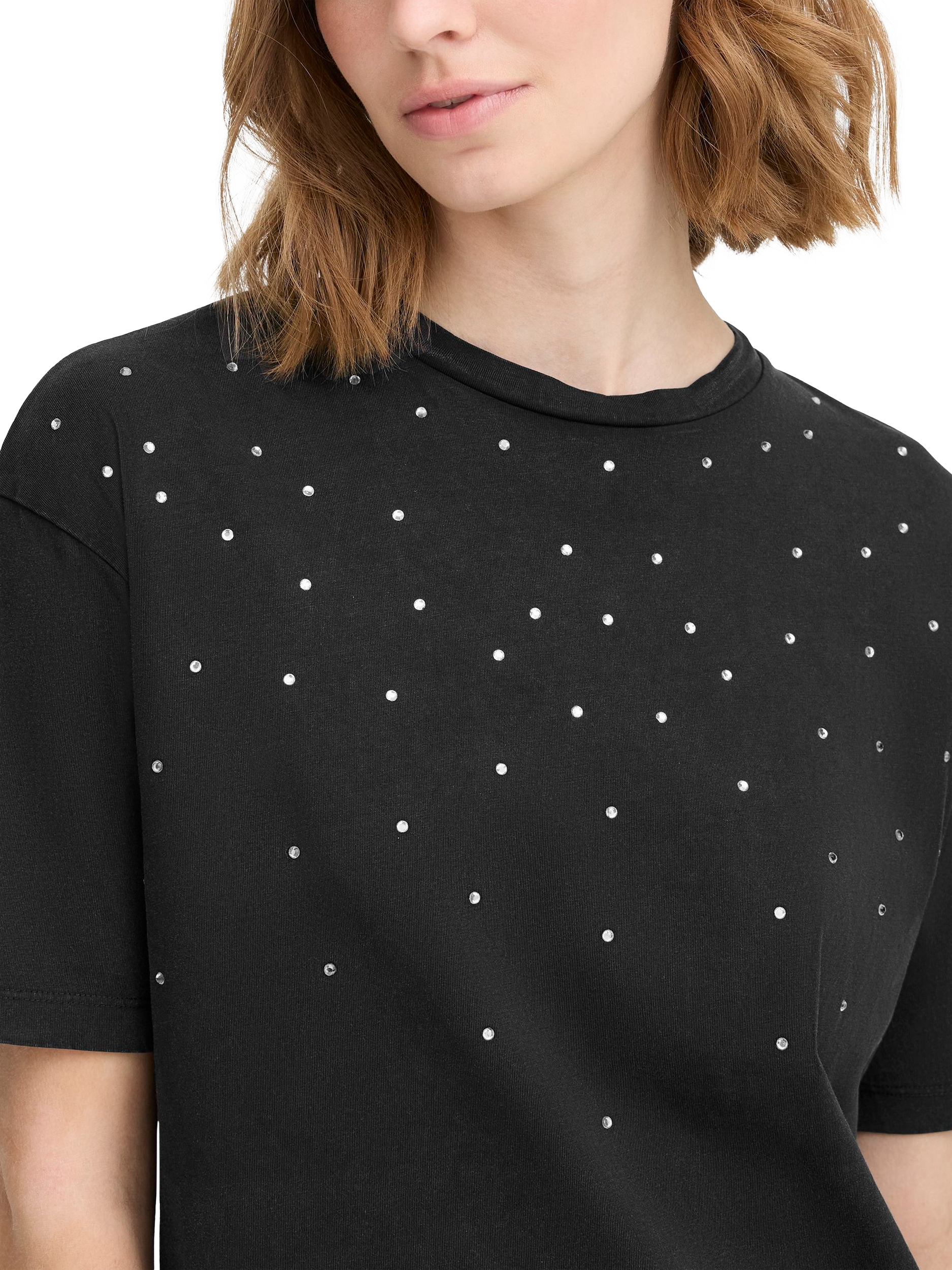 Product image 4 of 7, which shows ICHI Peonie Short Sleeve T-Shirt, Black, XS